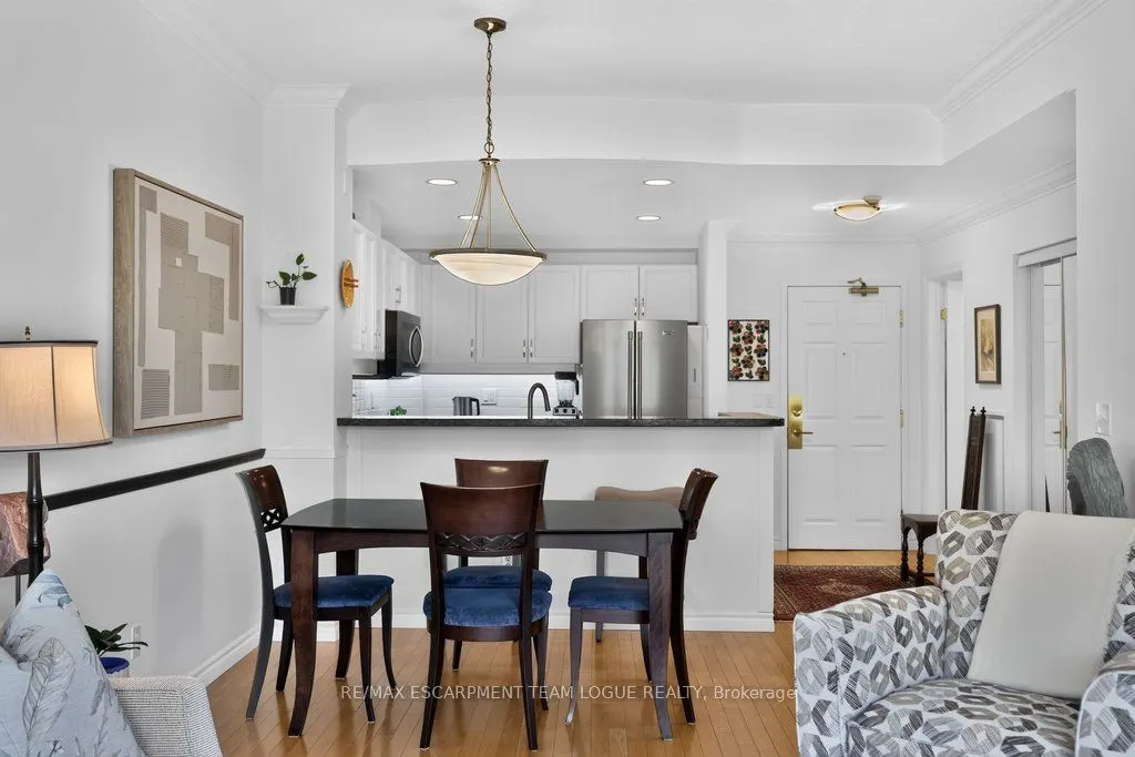 5188 Lakeshore Road #409