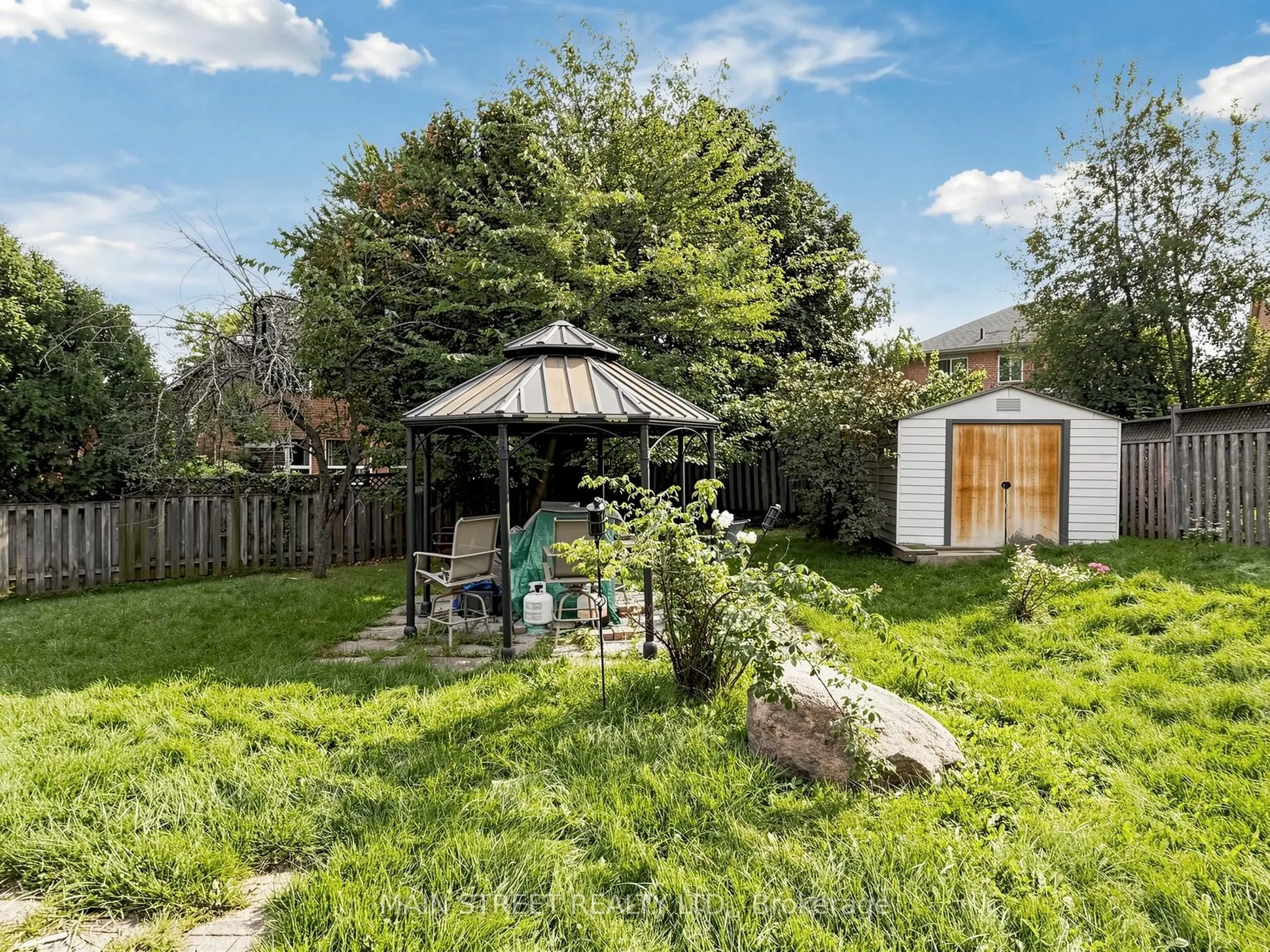 2441 WILLOWBURNE Drive