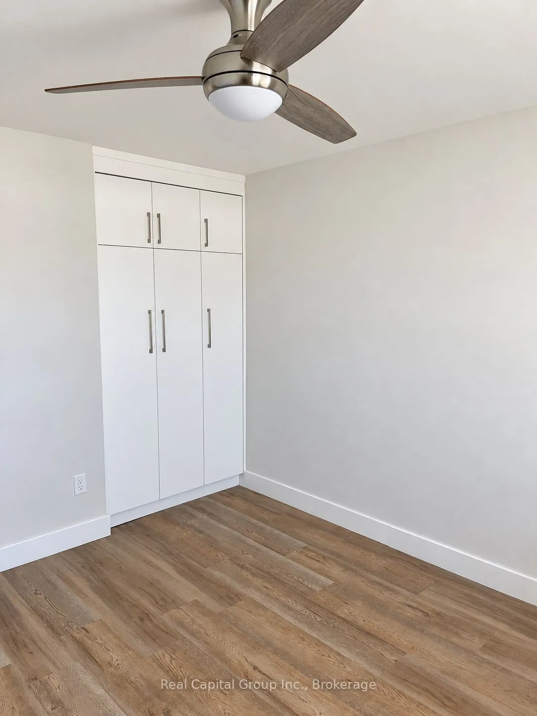 323 Park Lawn Road #203