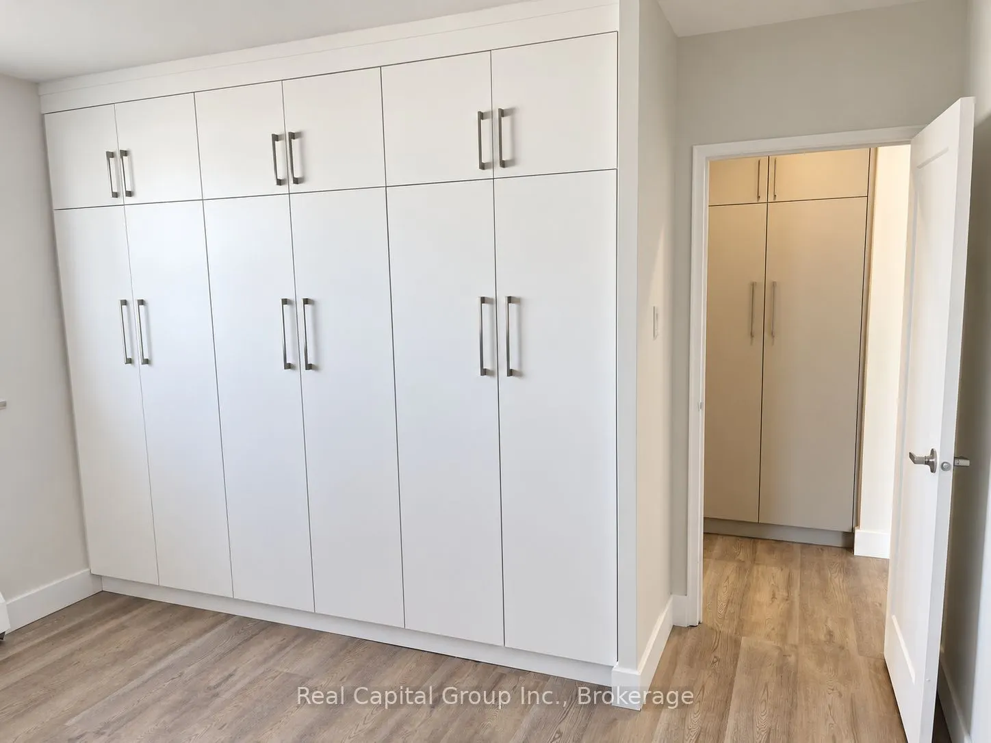 323 Park Lawn Road #203