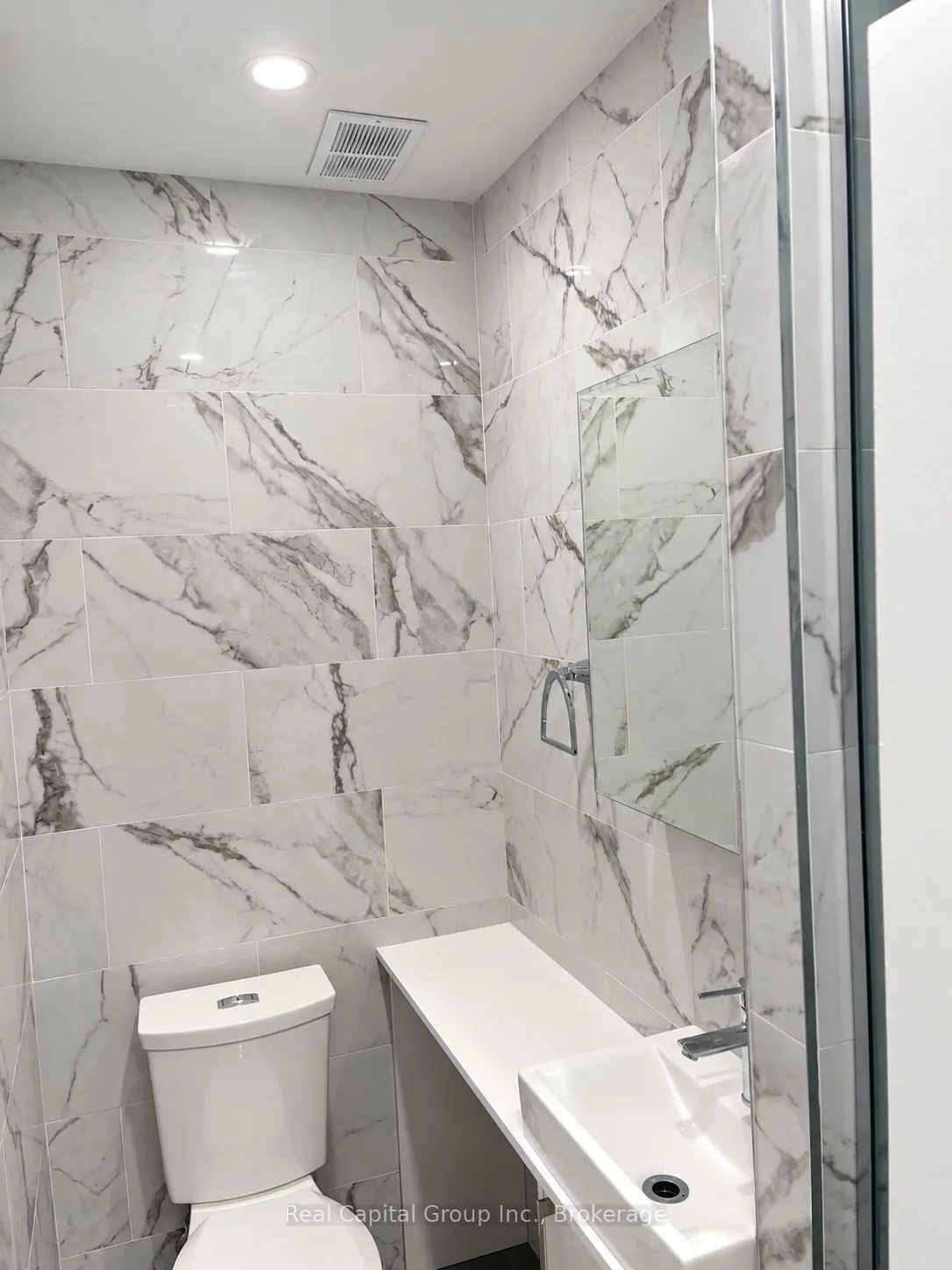 323 Park Lawn Road #203