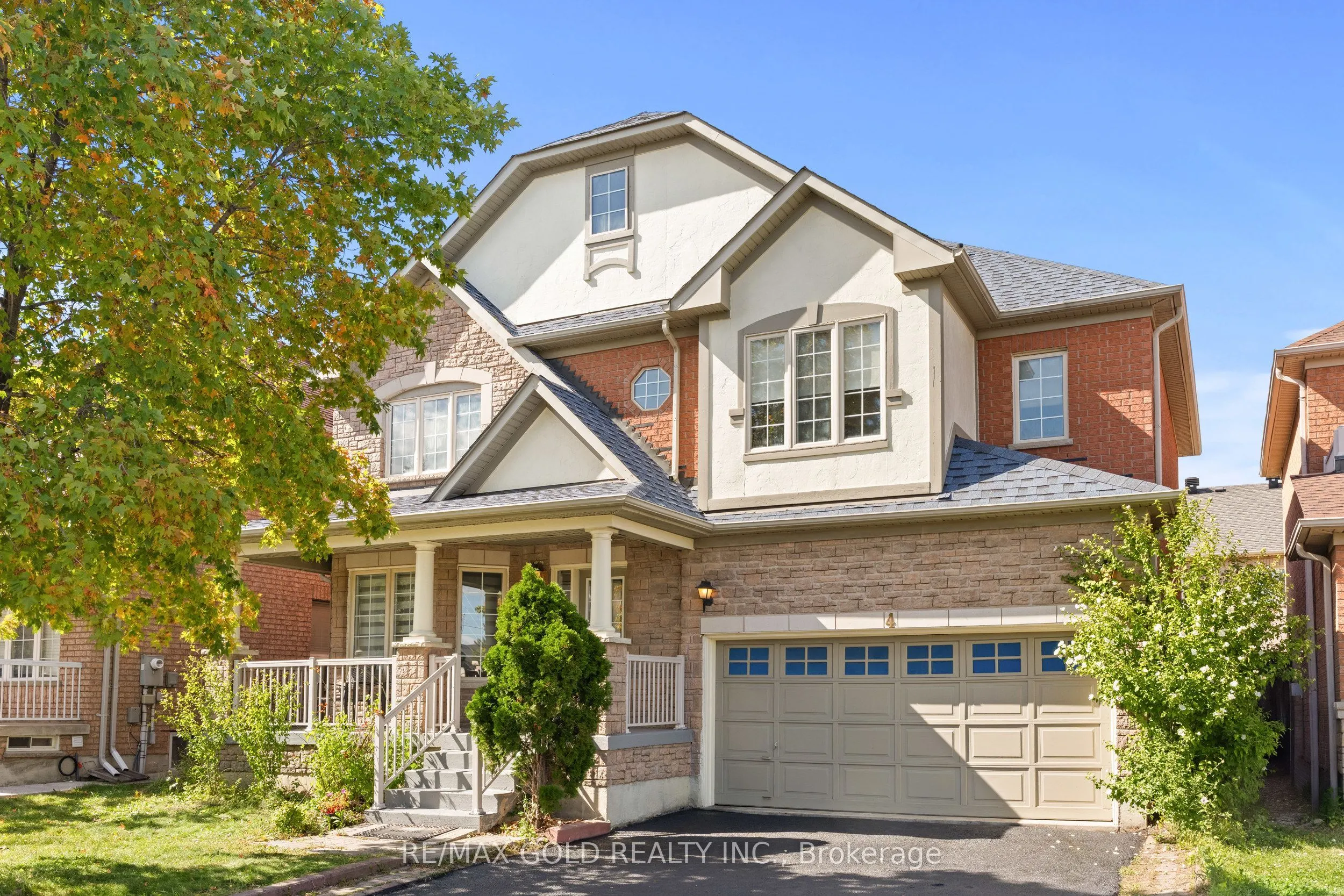 4 AUSTRALIA Drive