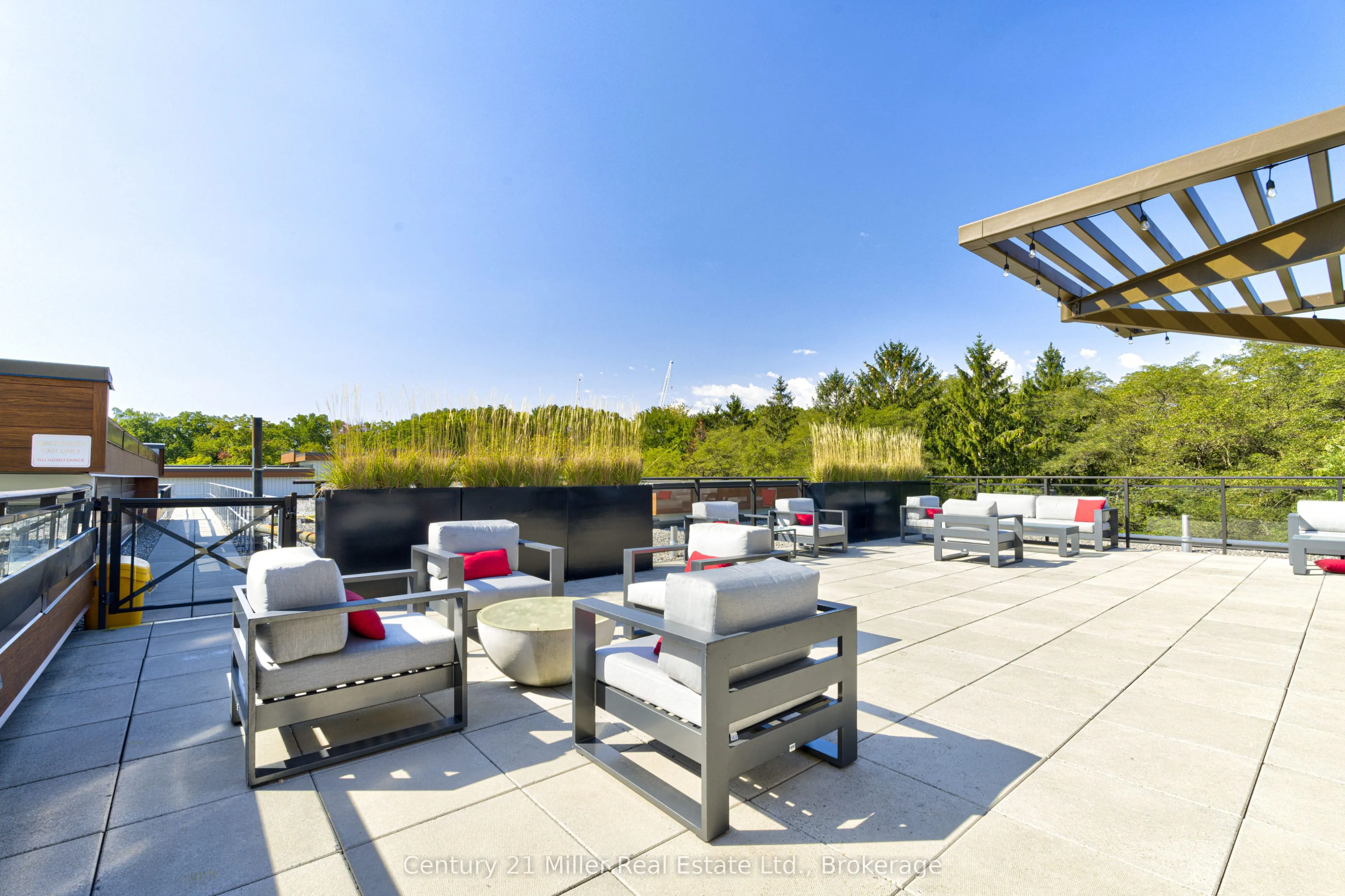 1575 Lakeshore Road W #263