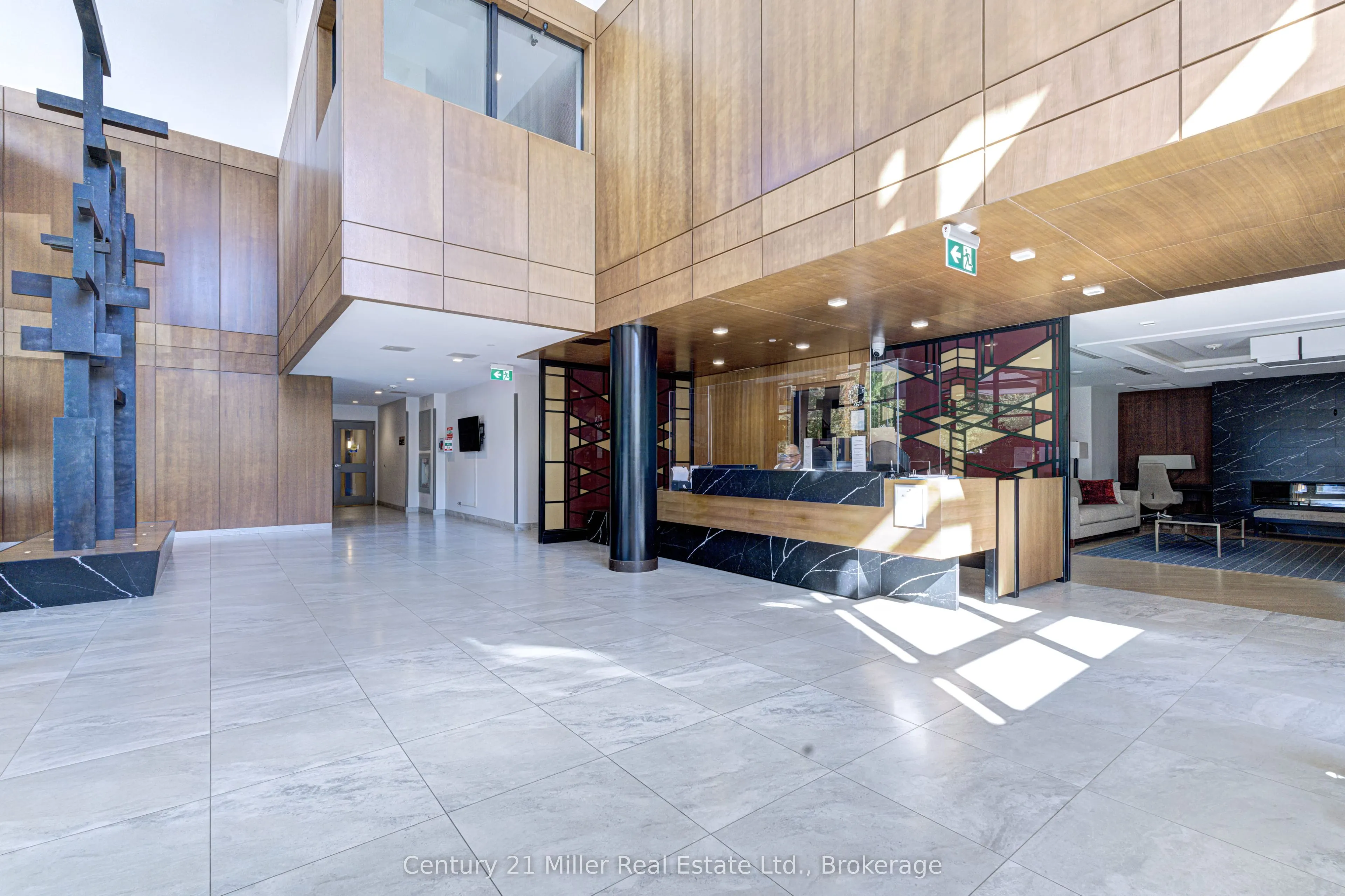 1575 Lakeshore Road W #263