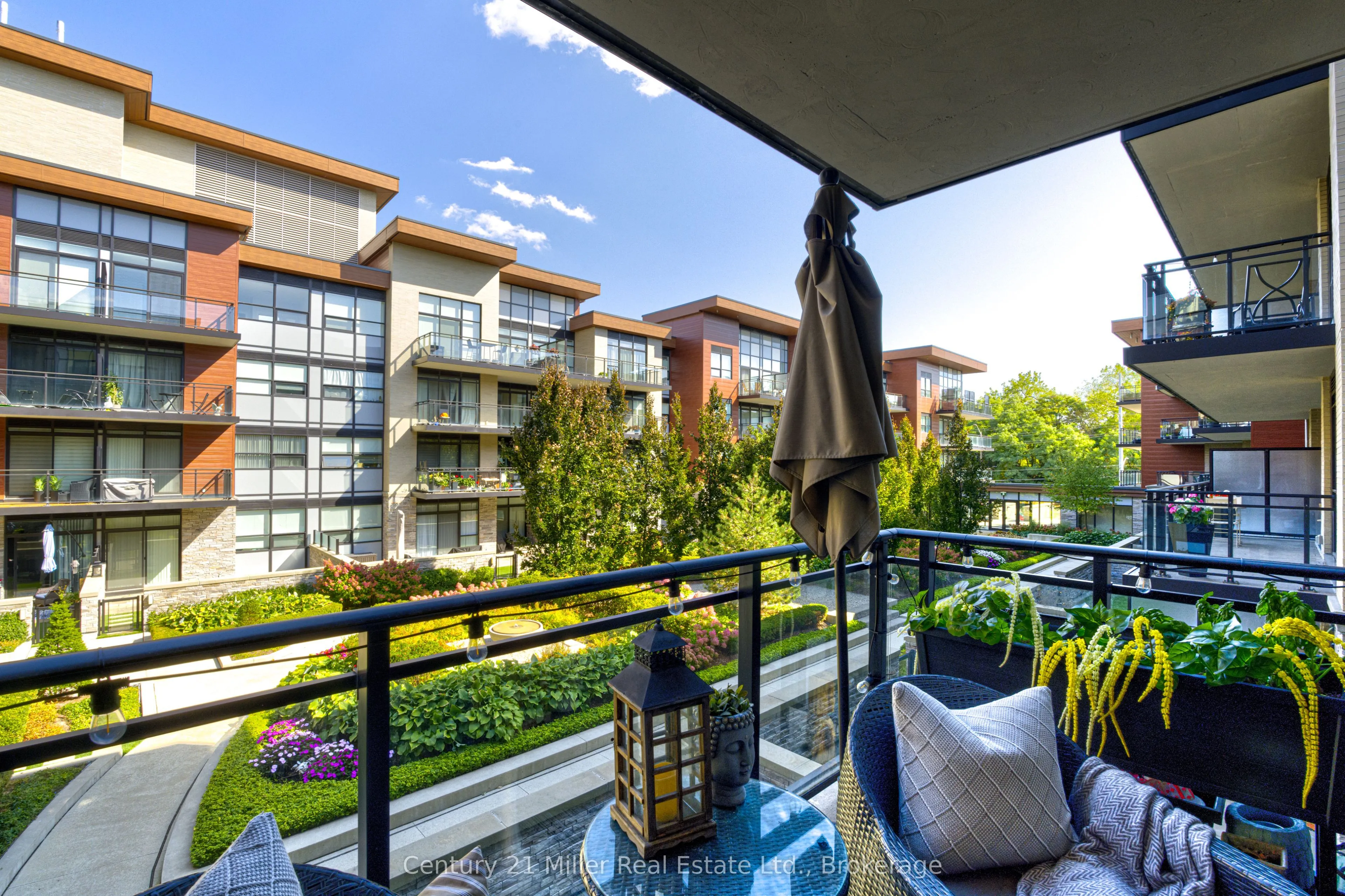 1575 Lakeshore Road W #263