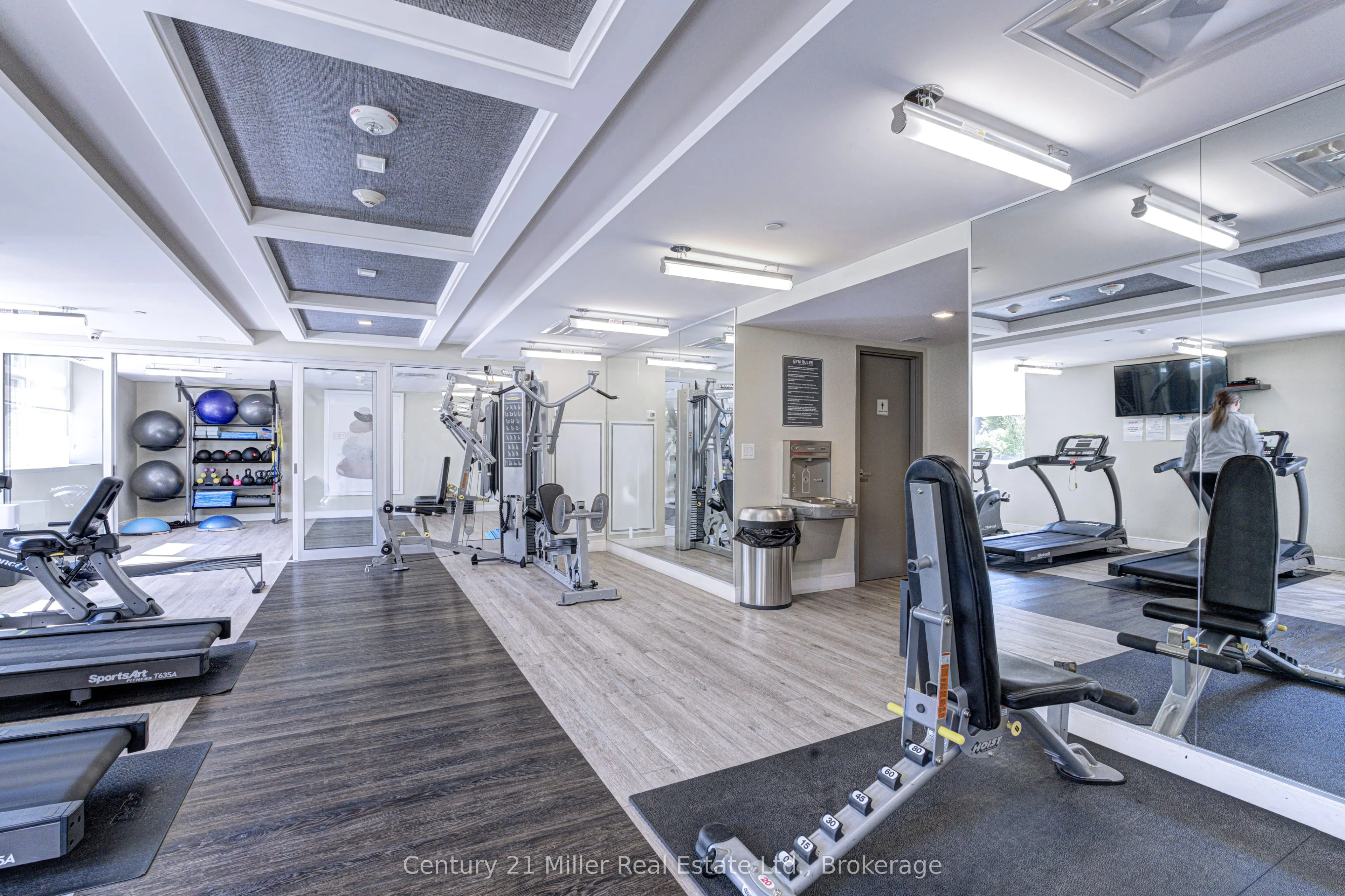 1575 Lakeshore Road W #263