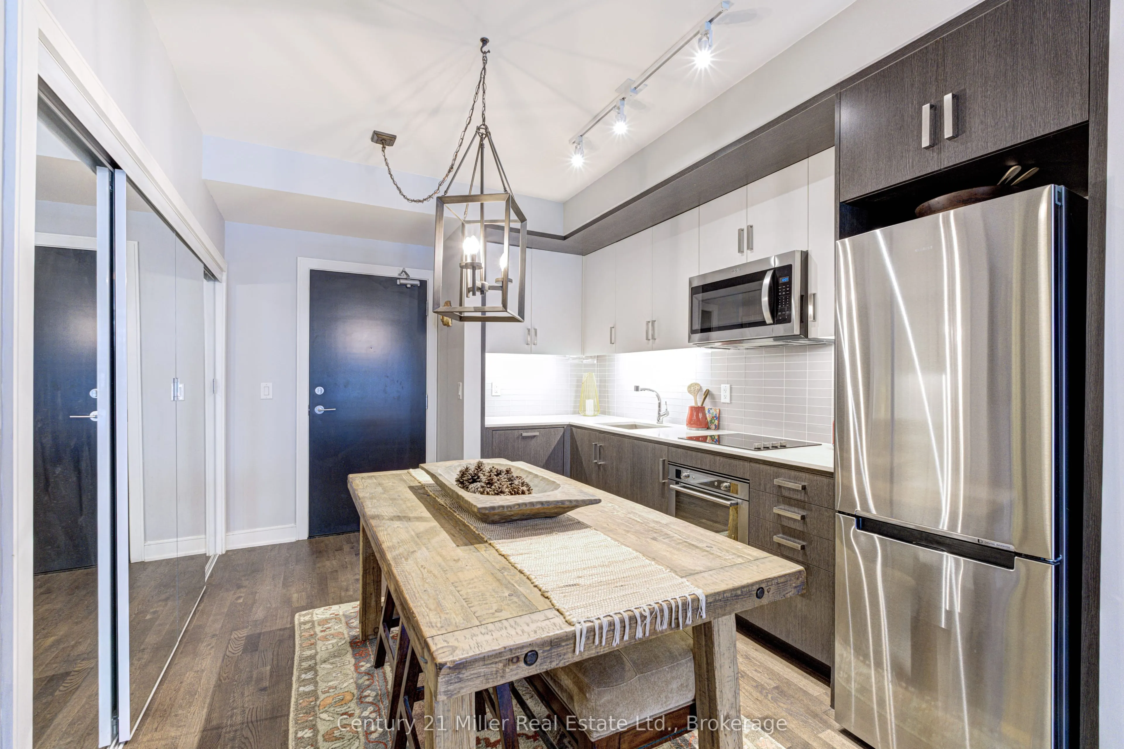 1575 Lakeshore Road W #263