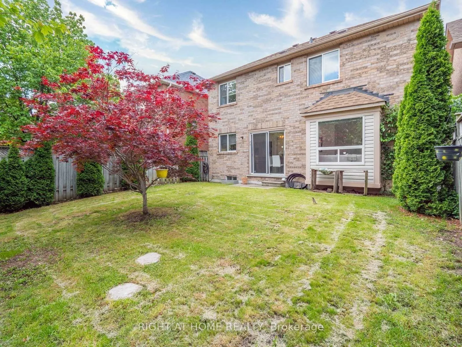 5555 Bridgeport Gate