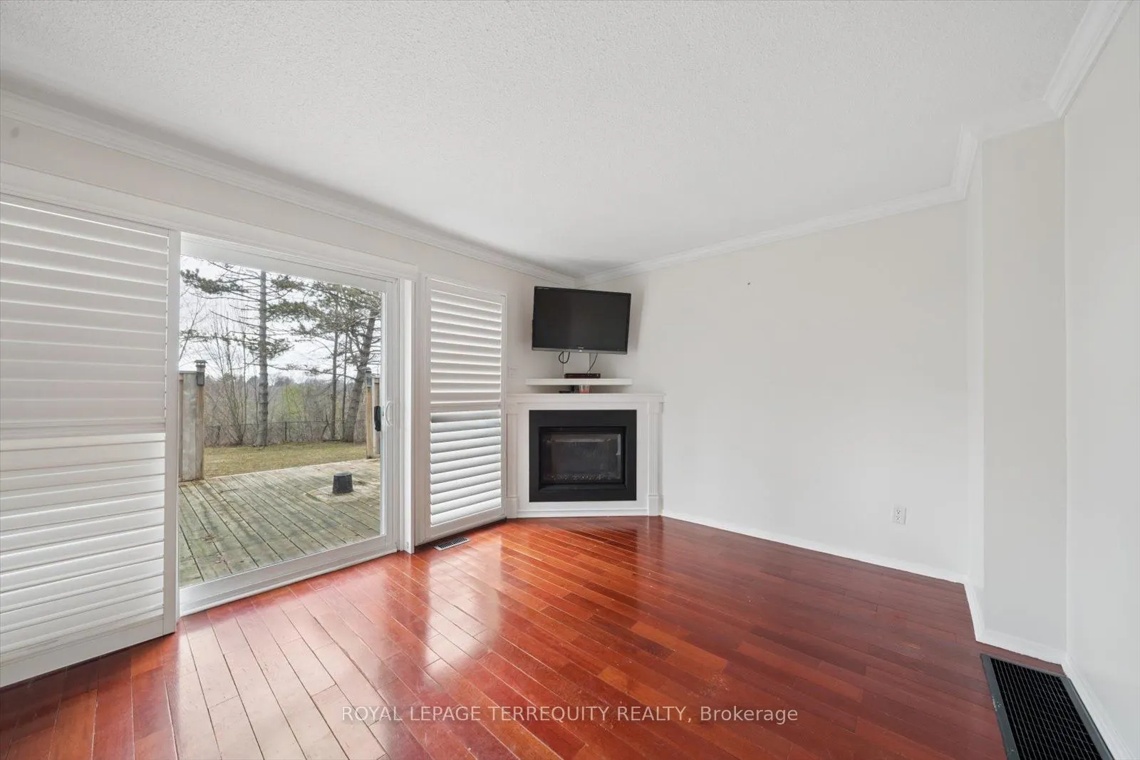 1825 Hyde Mill Crescent #26