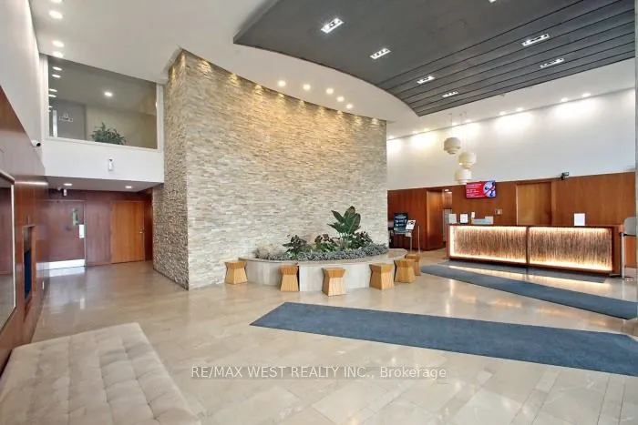 225 Webb Drive #903
