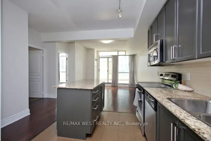 225 Webb Drive #903