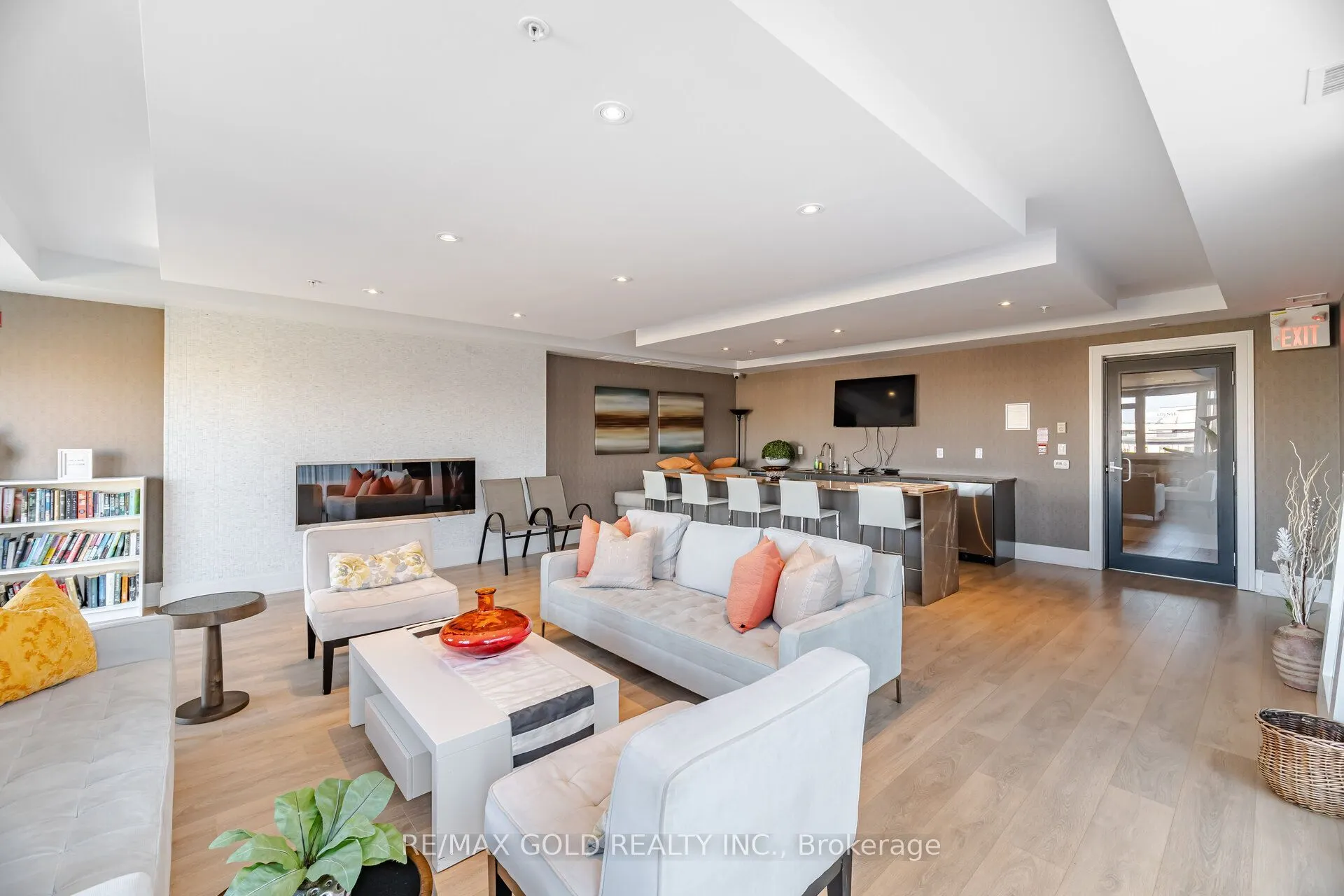 128 Garden Drive #324