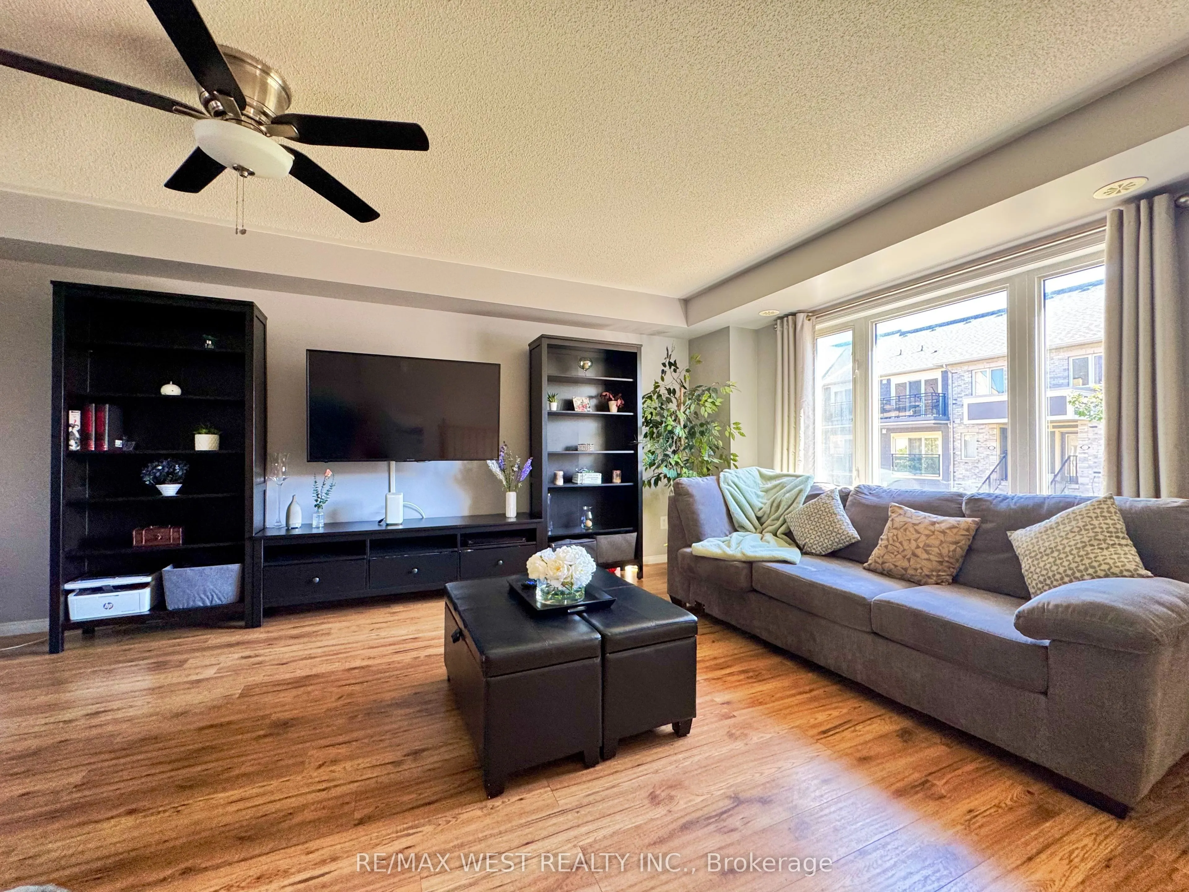 60 Fairwood Circle #136