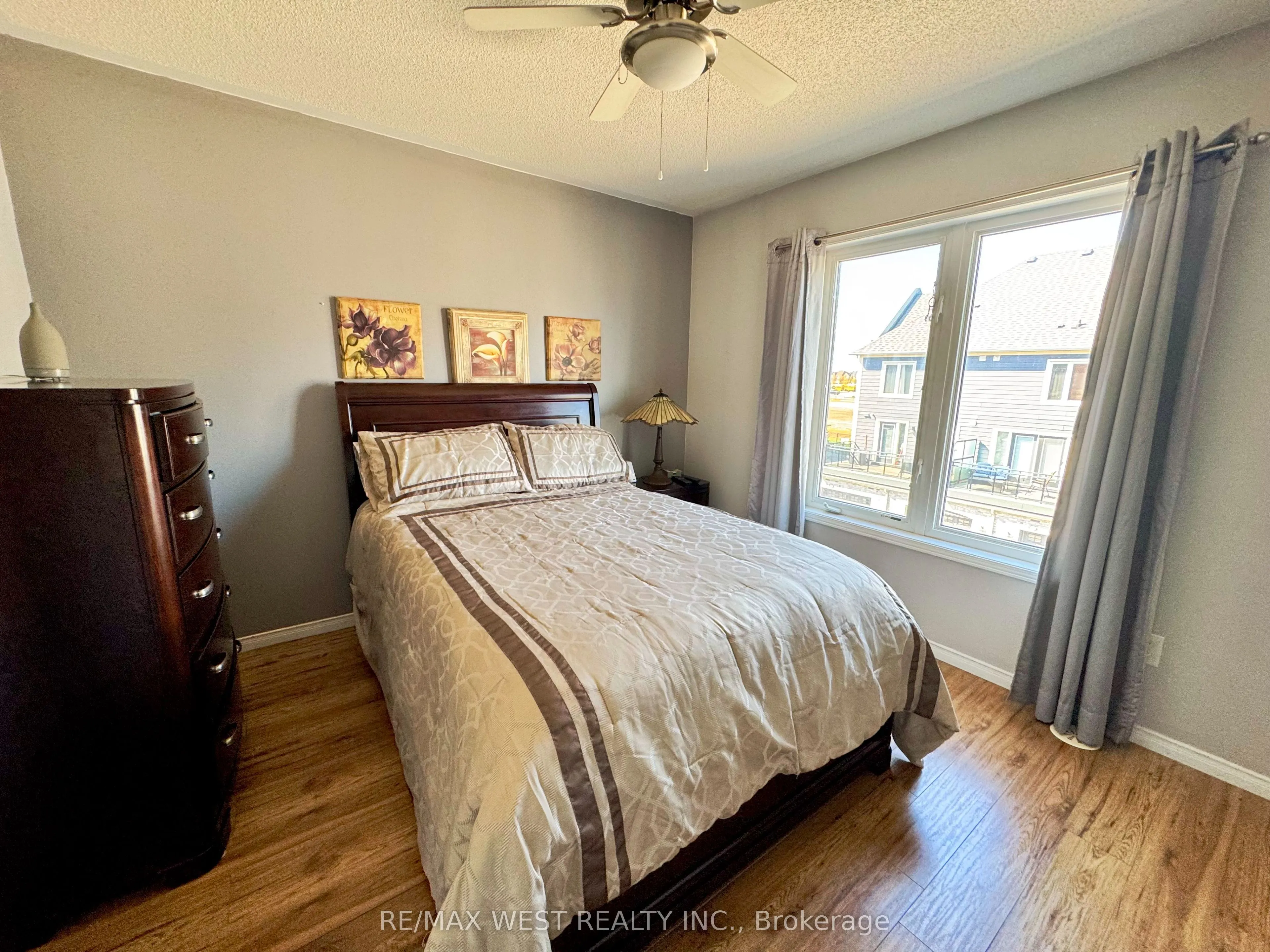 60 Fairwood Circle #136