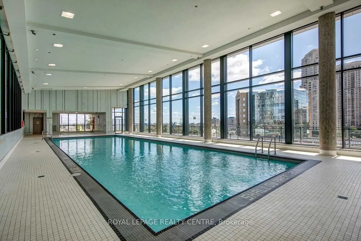 55 Eglinton Avenue W #2108