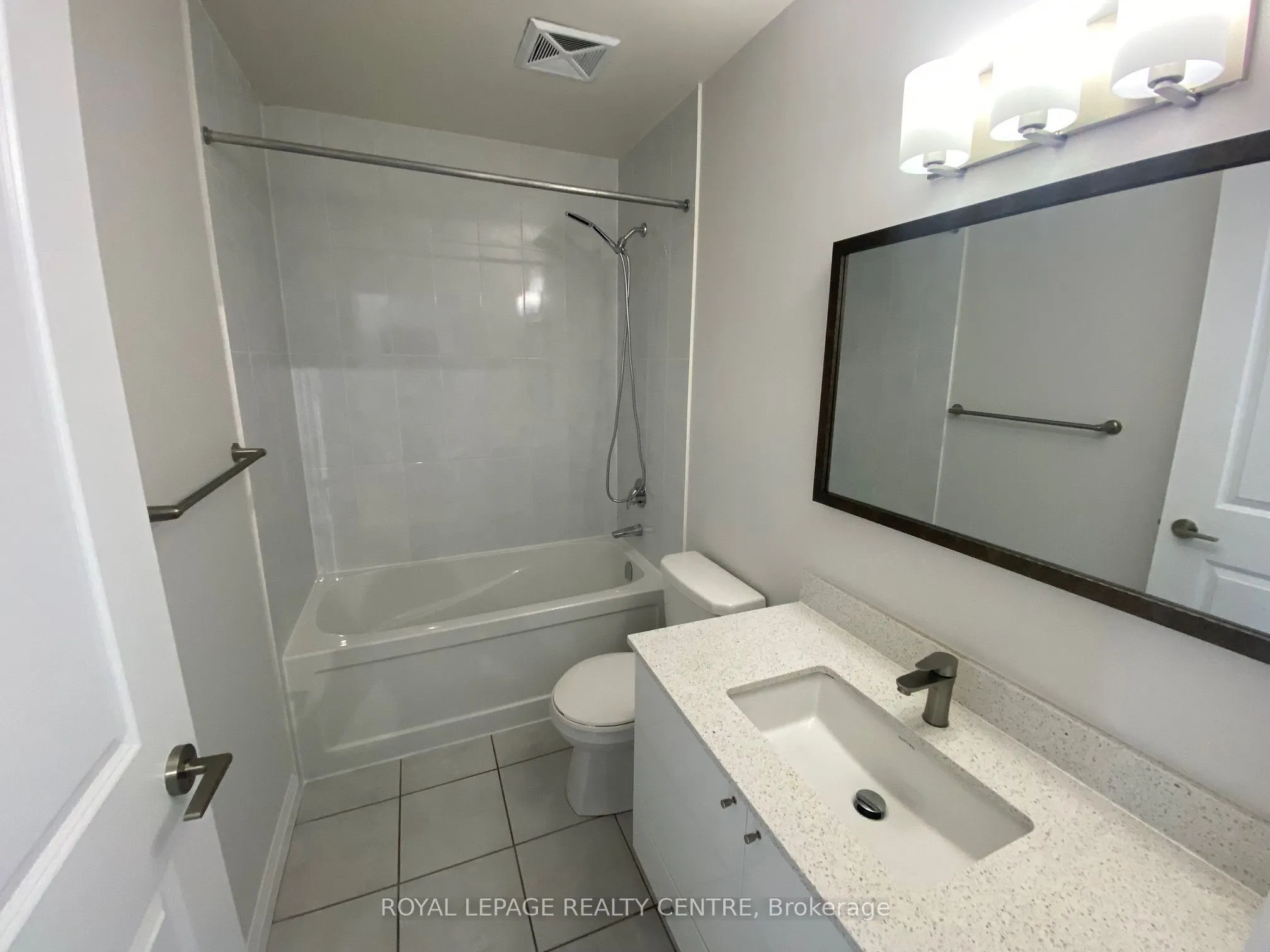55 Eglinton Avenue W #2108