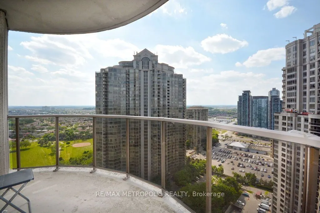 25 Kingsbridge Garden Circle #2612