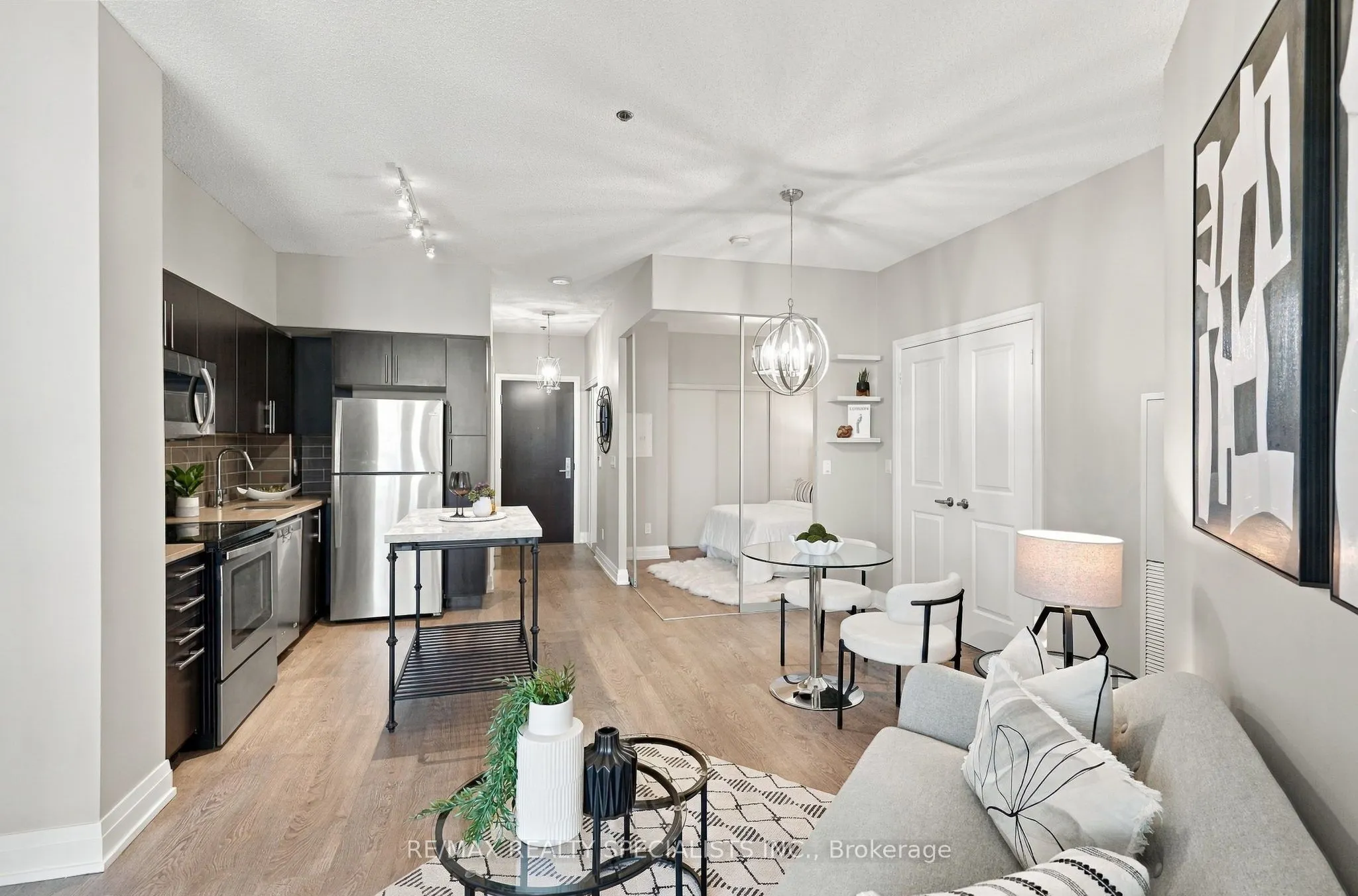 65 Speers Road #313