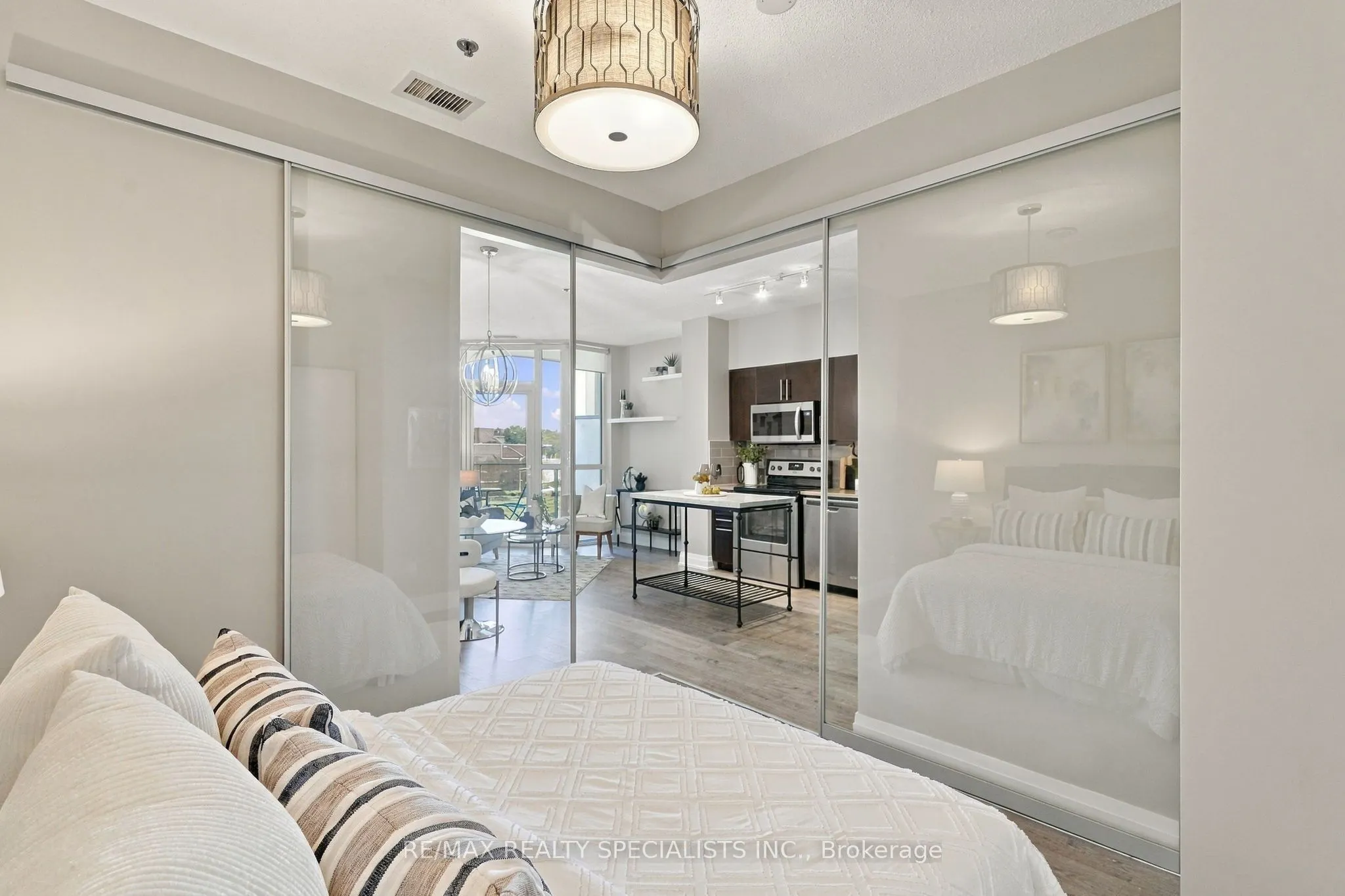 65 Speers Road #313