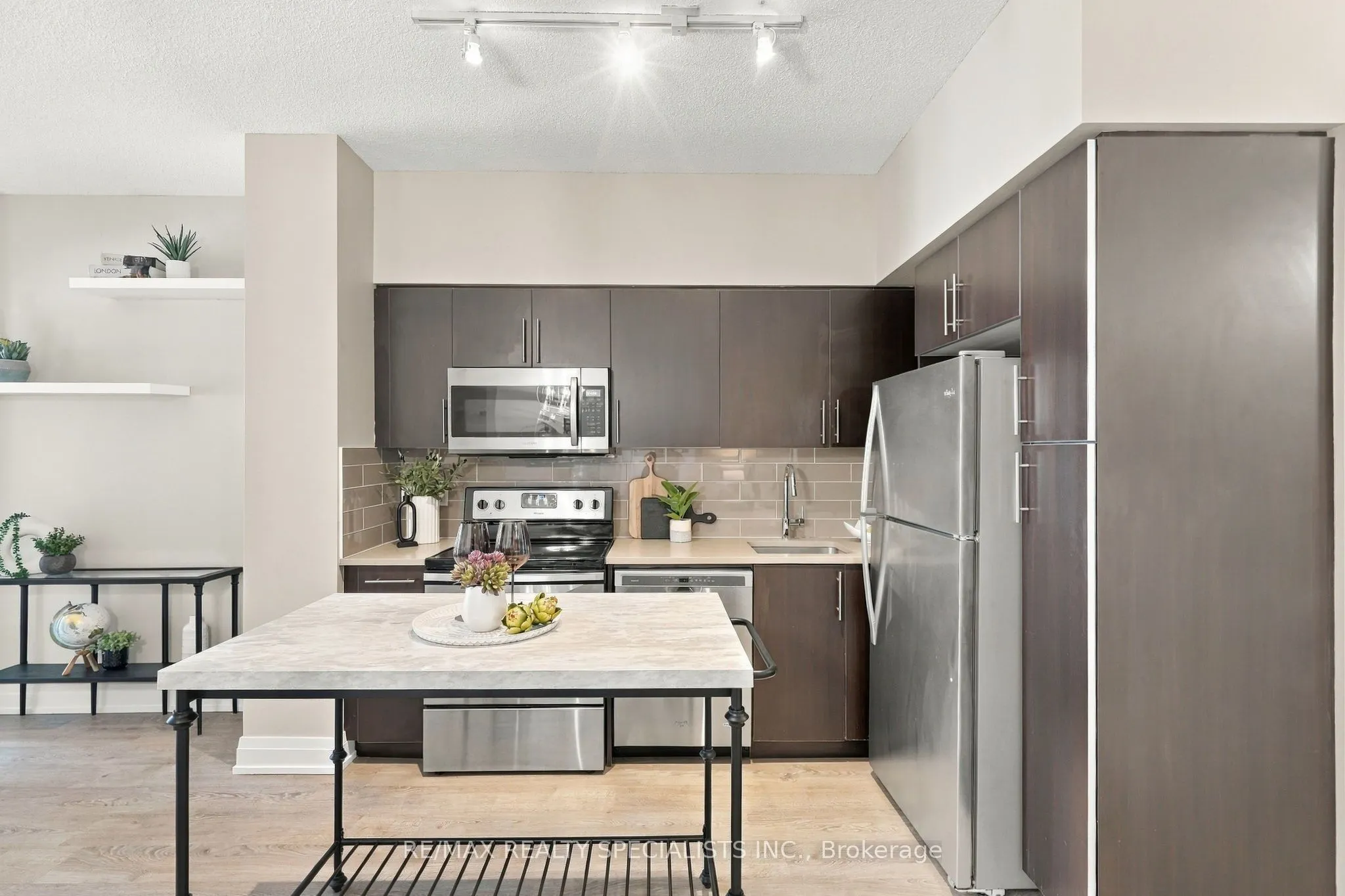 65 Speers Road #313