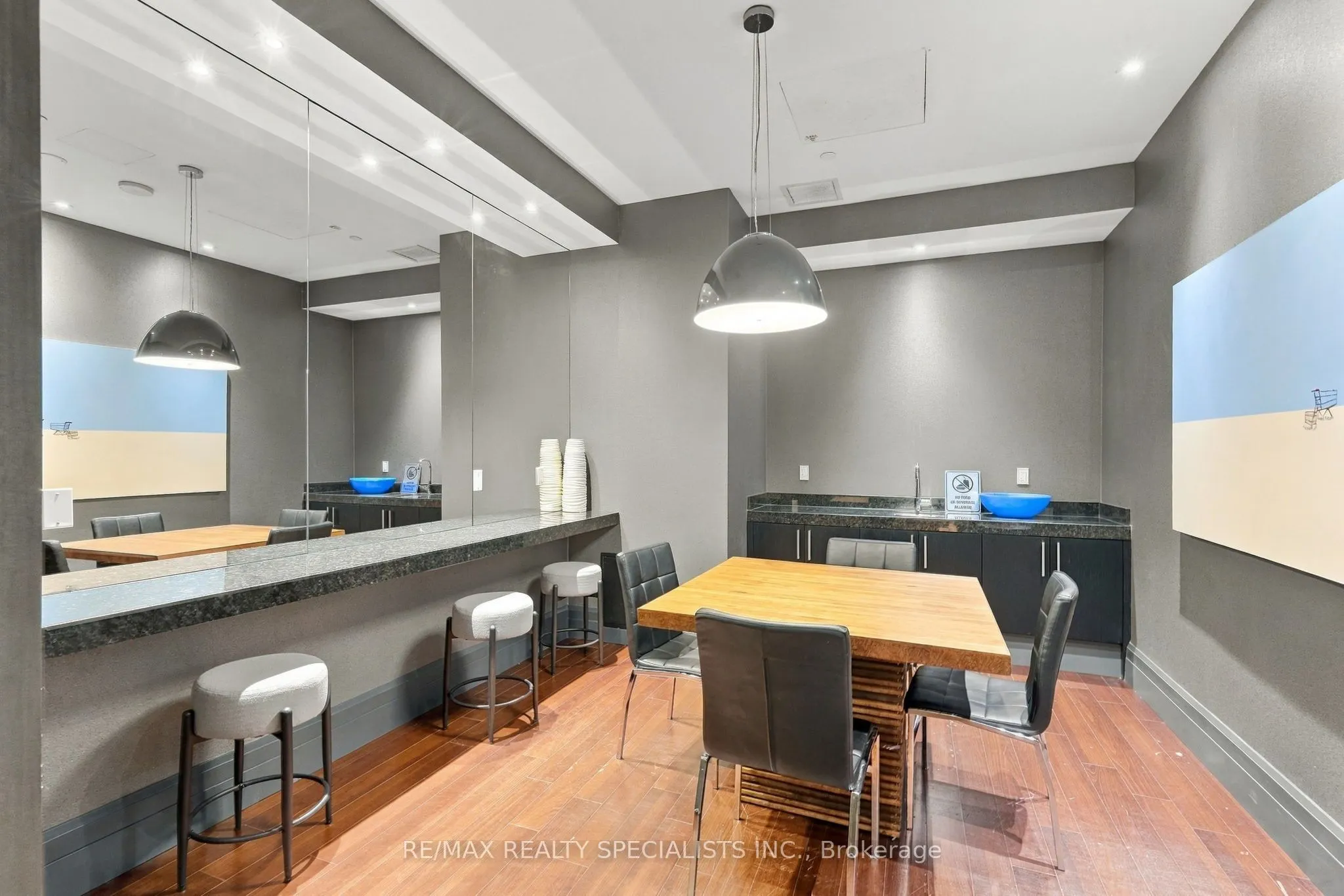 65 Speers Road #313