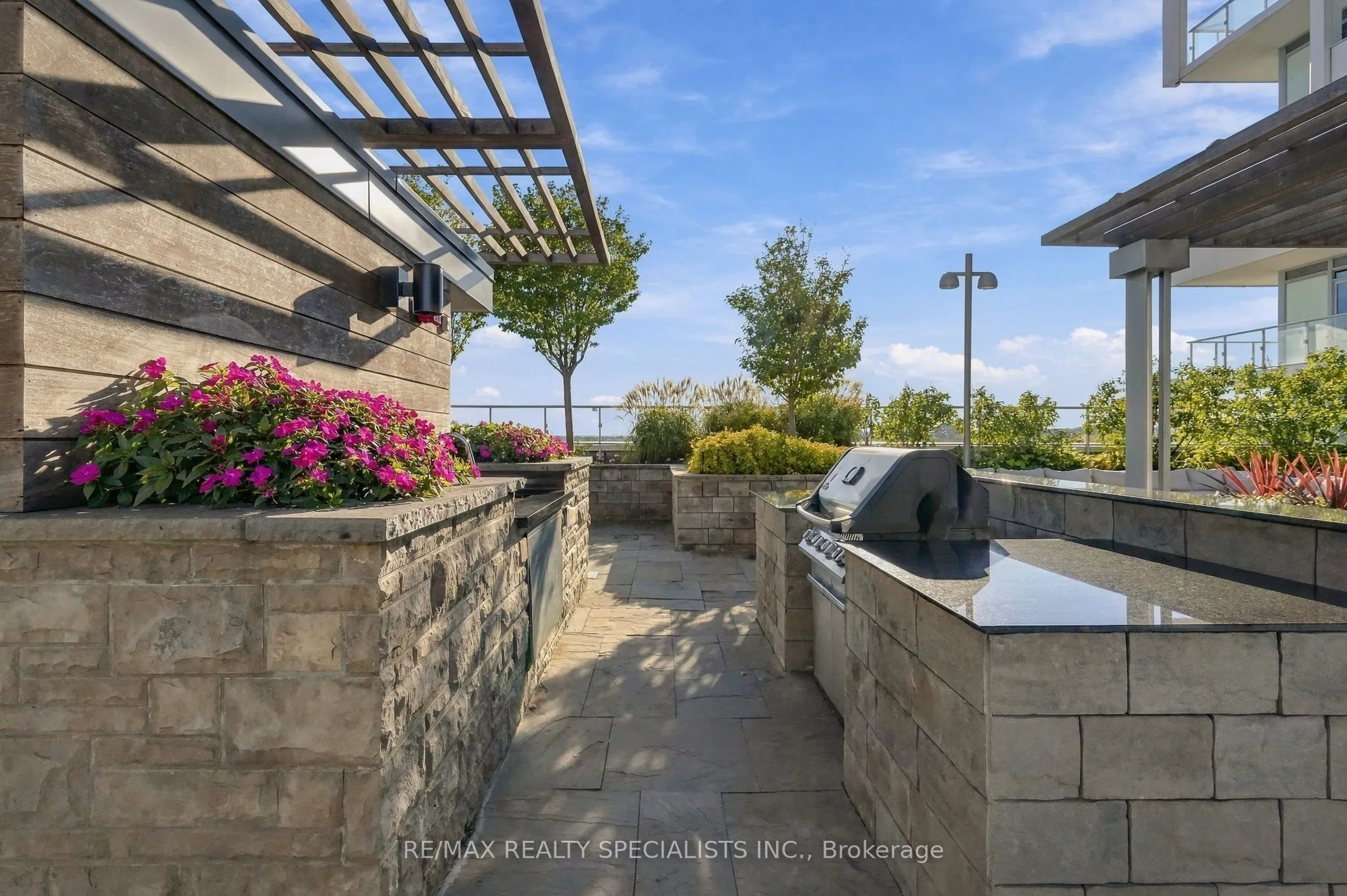 65 Speers Road #313