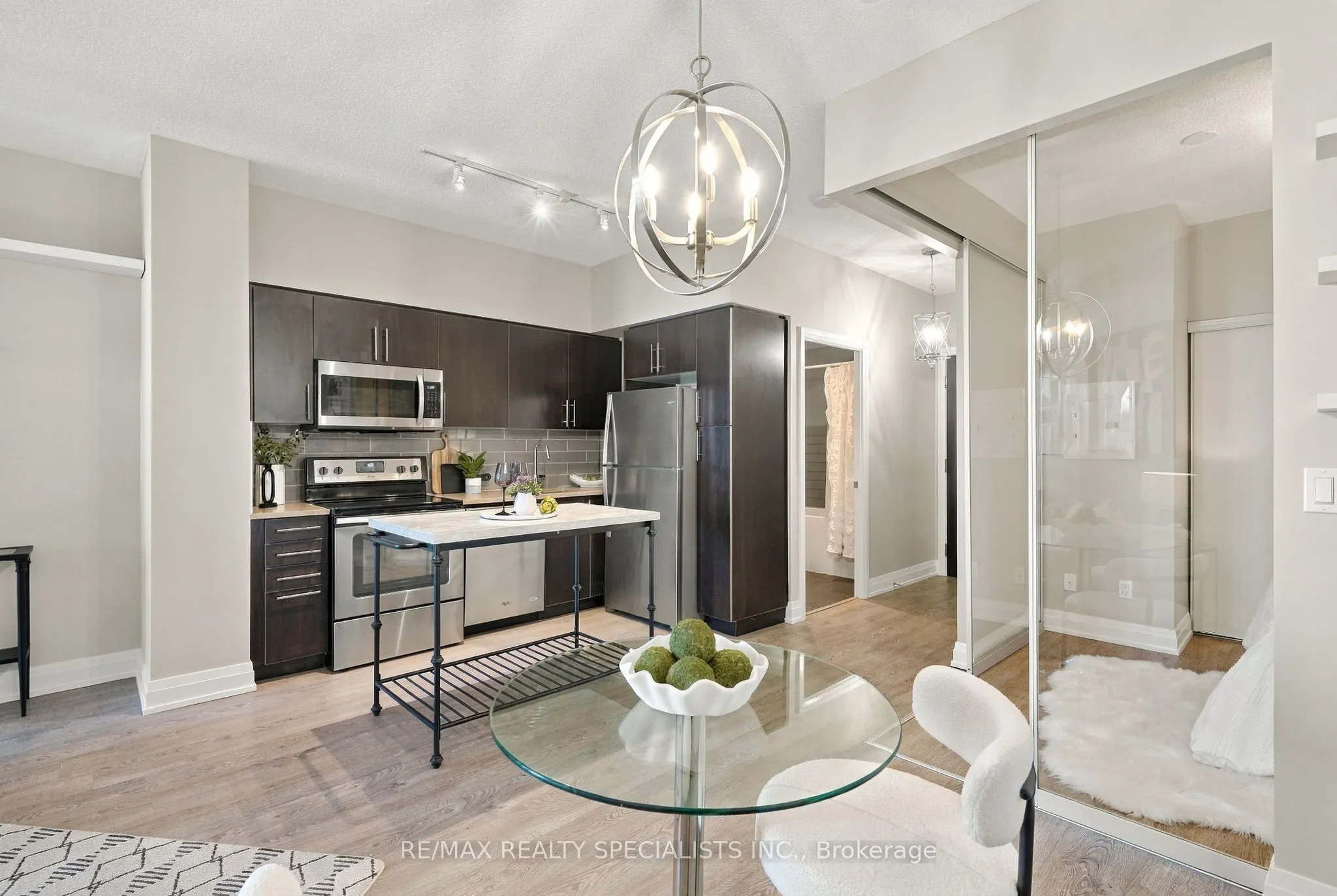 65 Speers Road #313