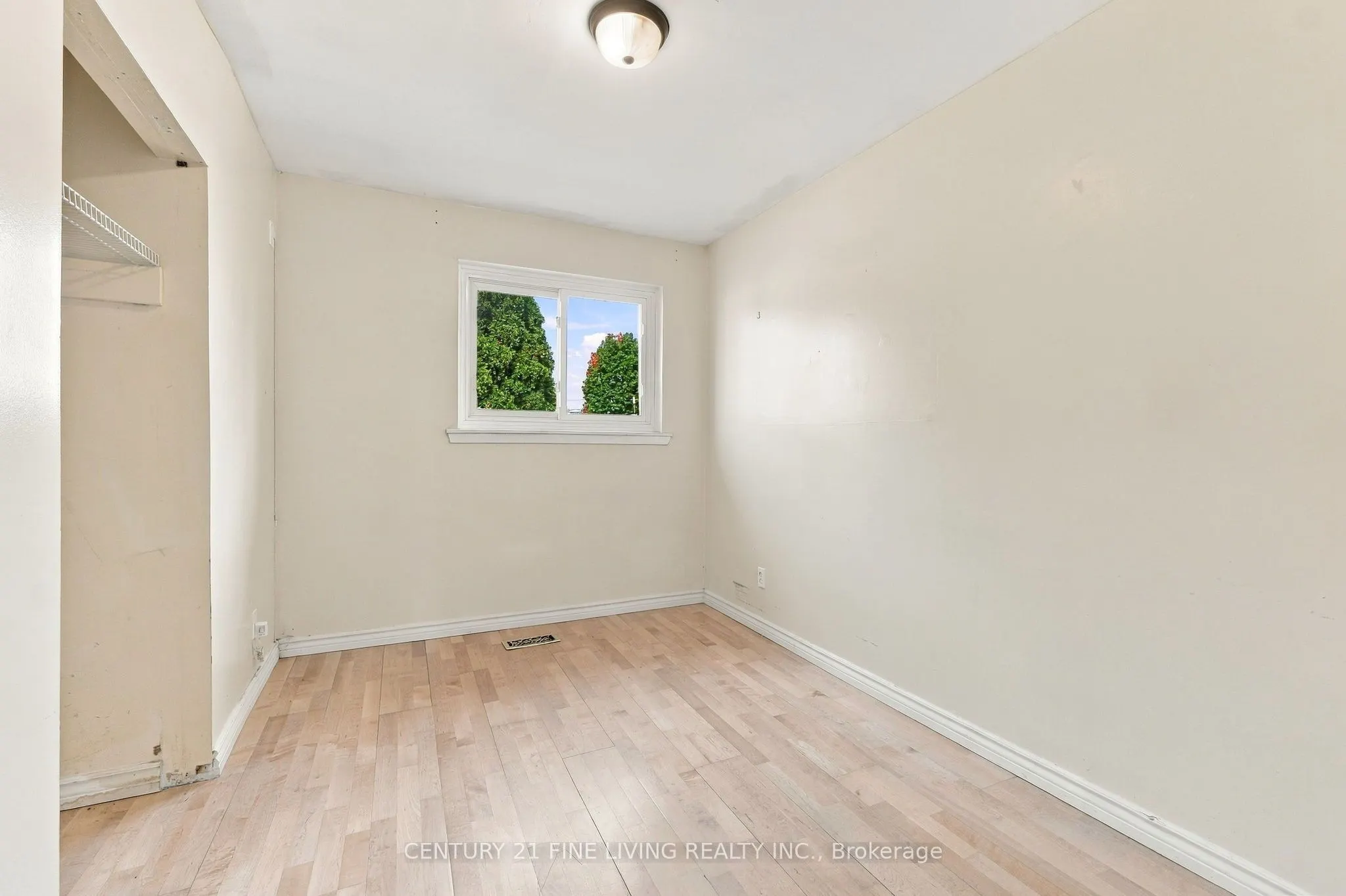 132 BRENTWOOD Drive