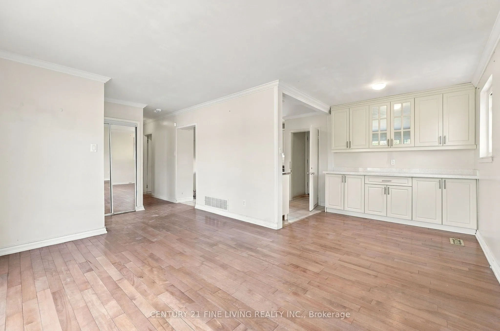 132 BRENTWOOD Drive