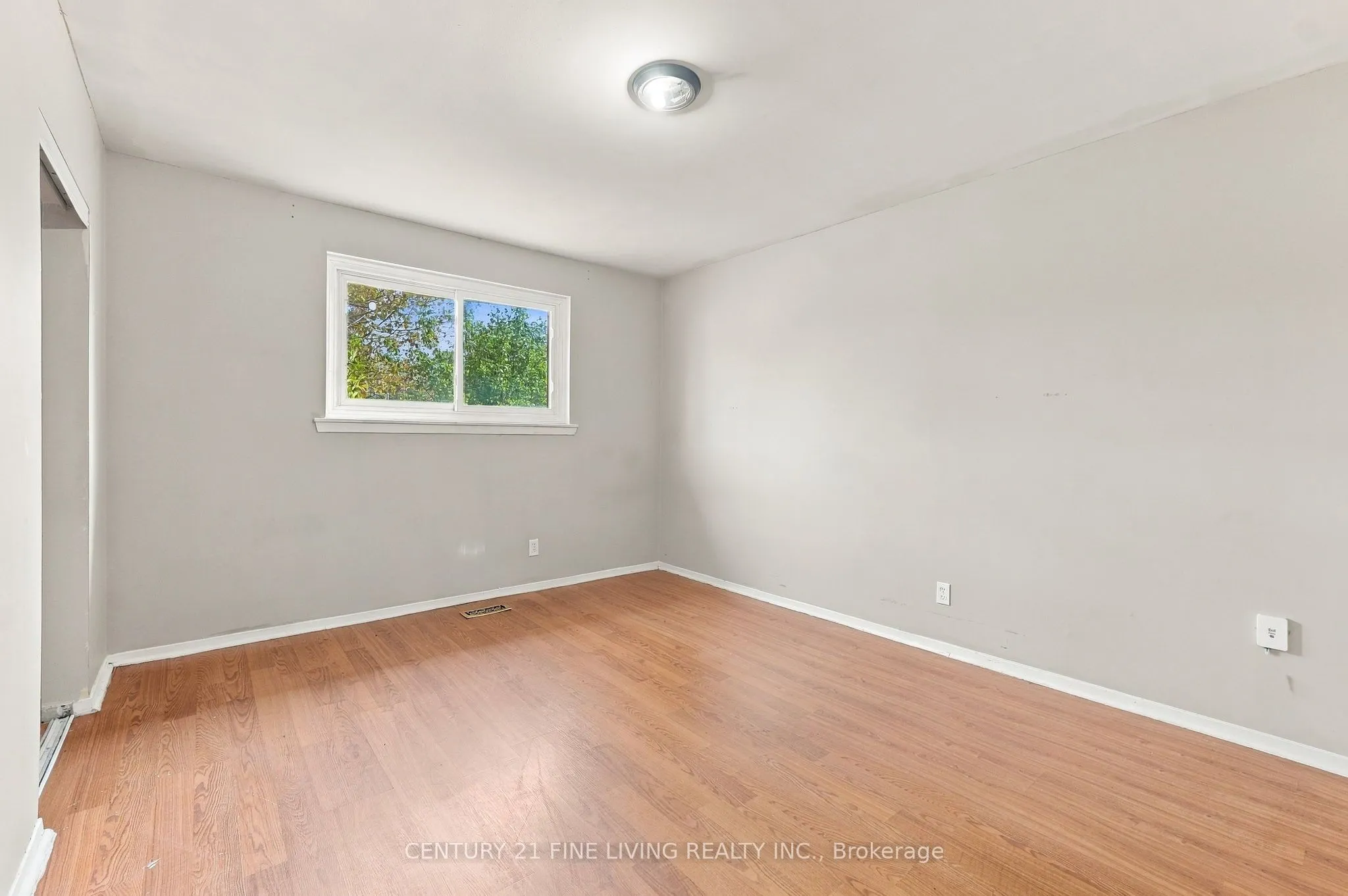 132 BRENTWOOD Drive