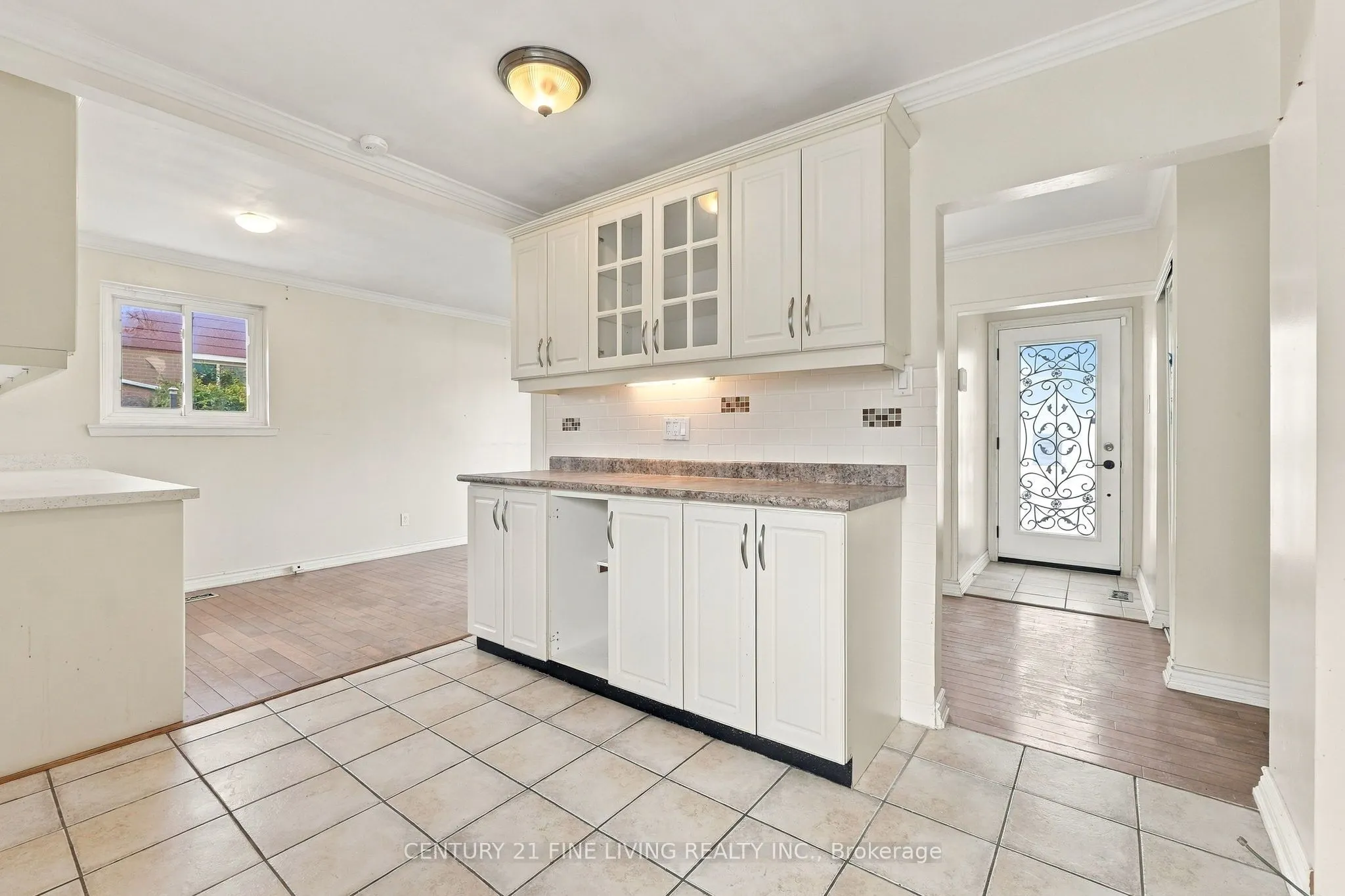 132 BRENTWOOD Drive
