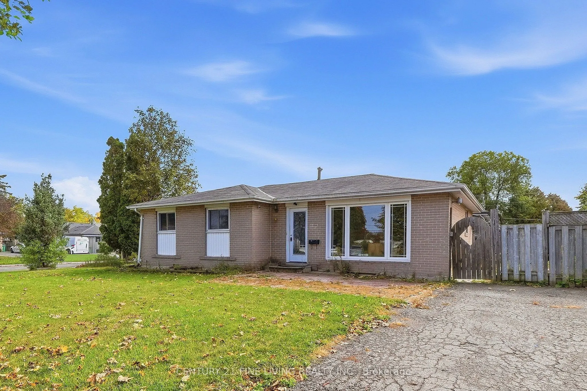 132 BRENTWOOD Drive