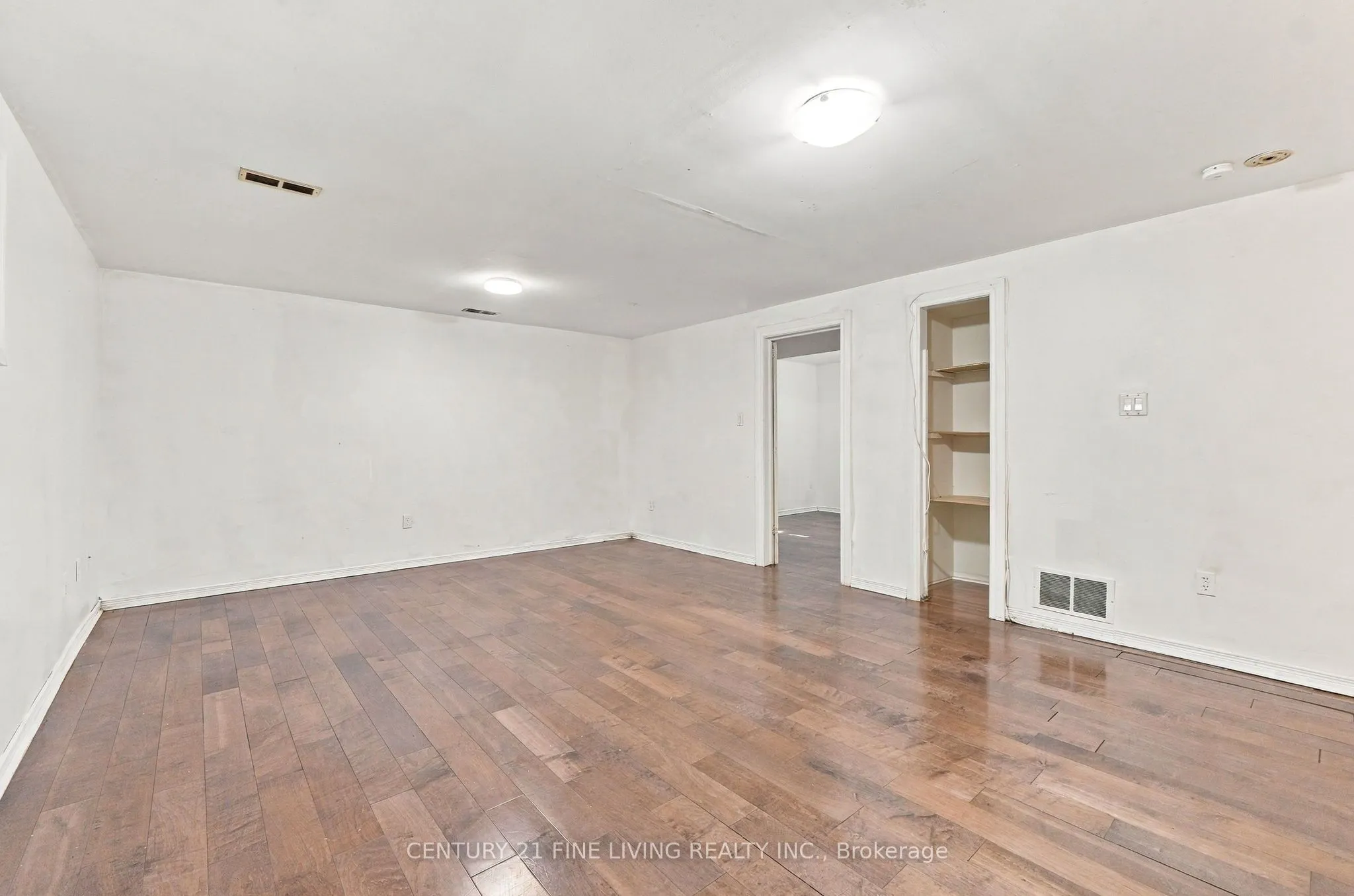 132 BRENTWOOD Drive
