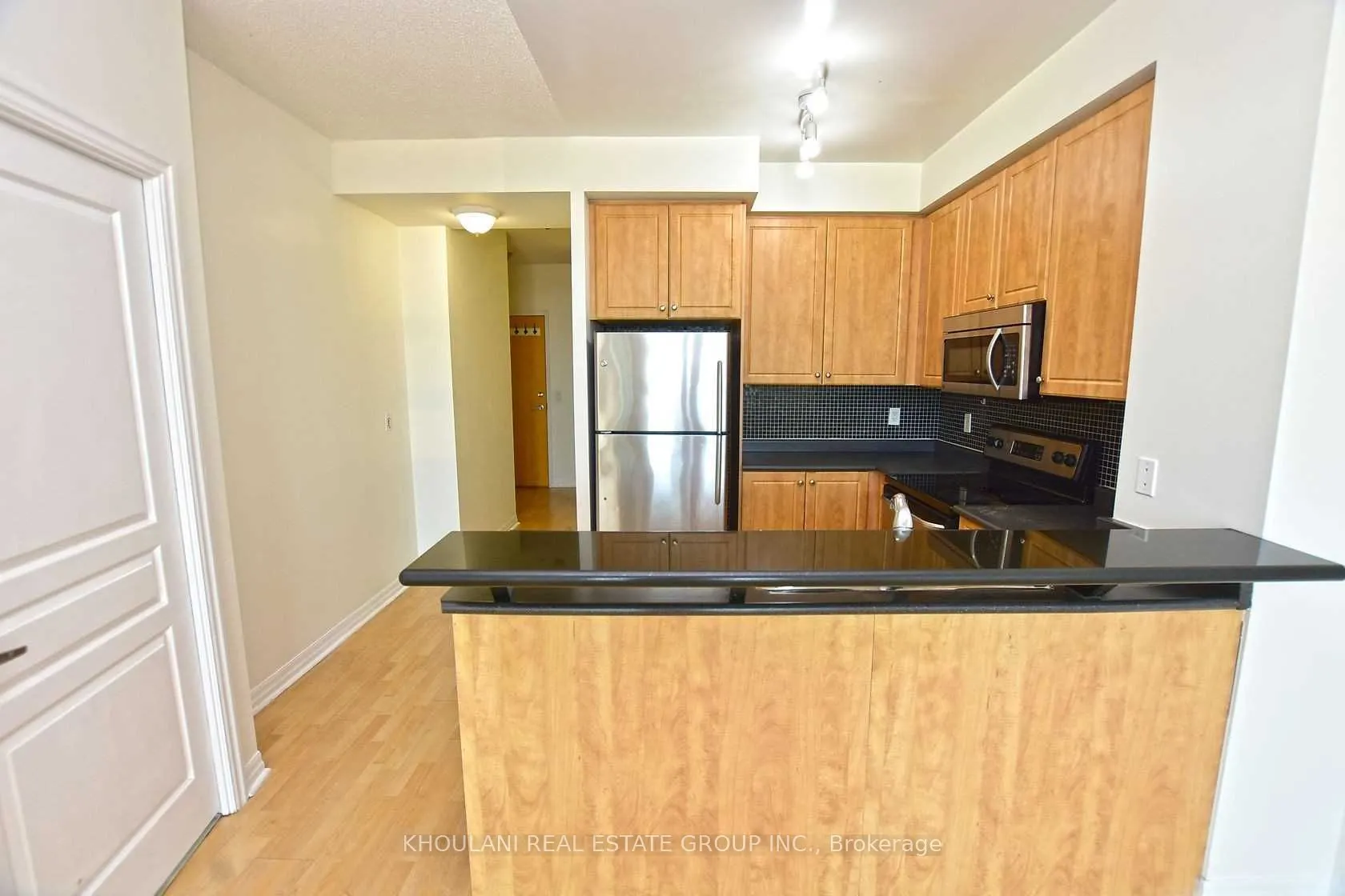 220 Burnhamthorpe Road #2201