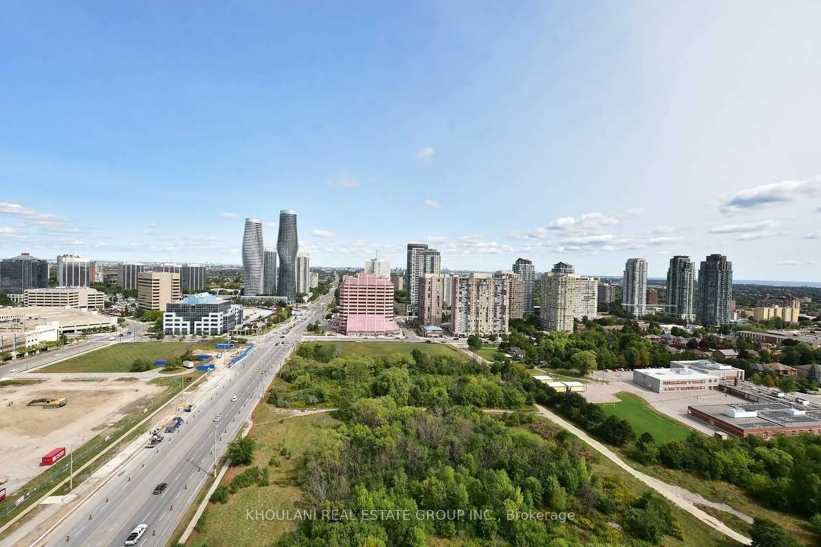 220 Burnhamthorpe Road #2201