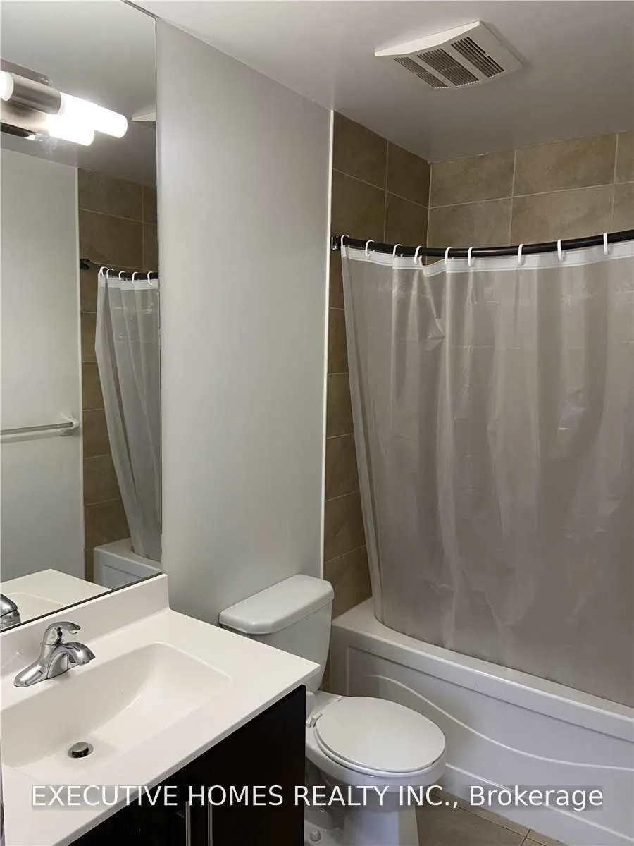 330 Burnhamthorpe Road #2707