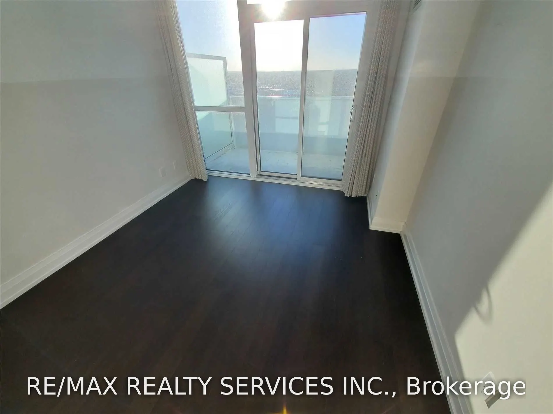 65 Speers Road #1701