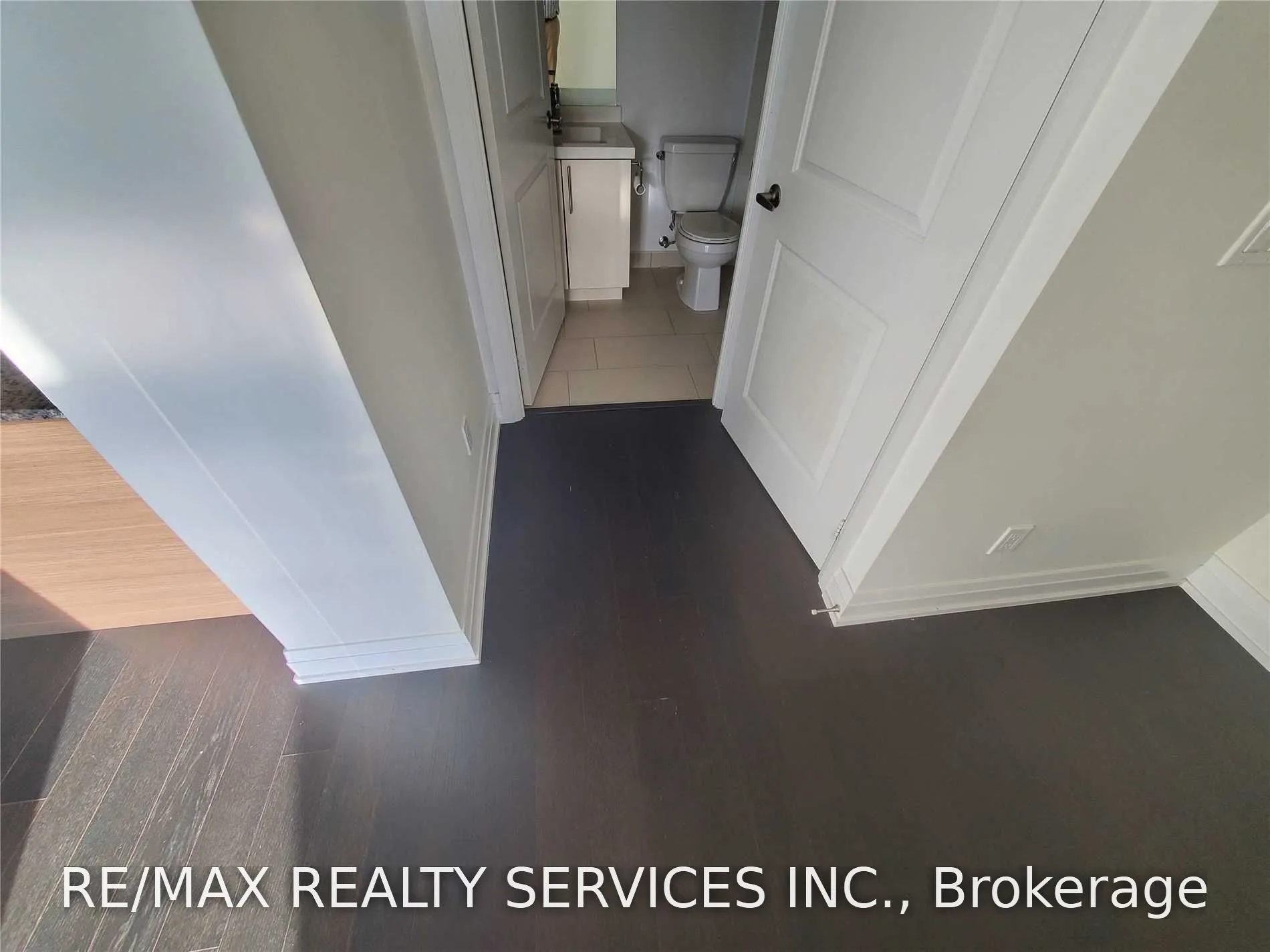 65 Speers Road #1701