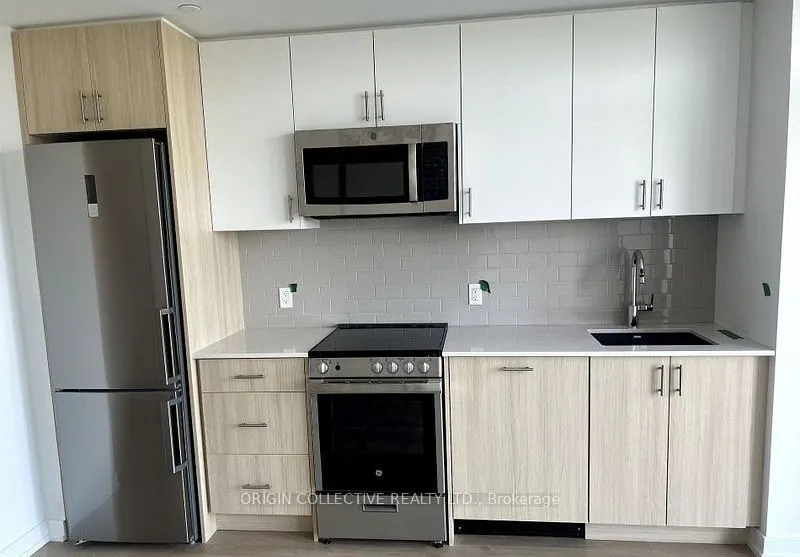 1195 The Queensway St (Unfurnished) #516