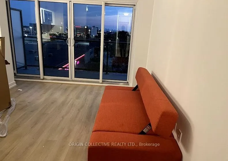 1195 The Queensway St (Unfurnished) #516
