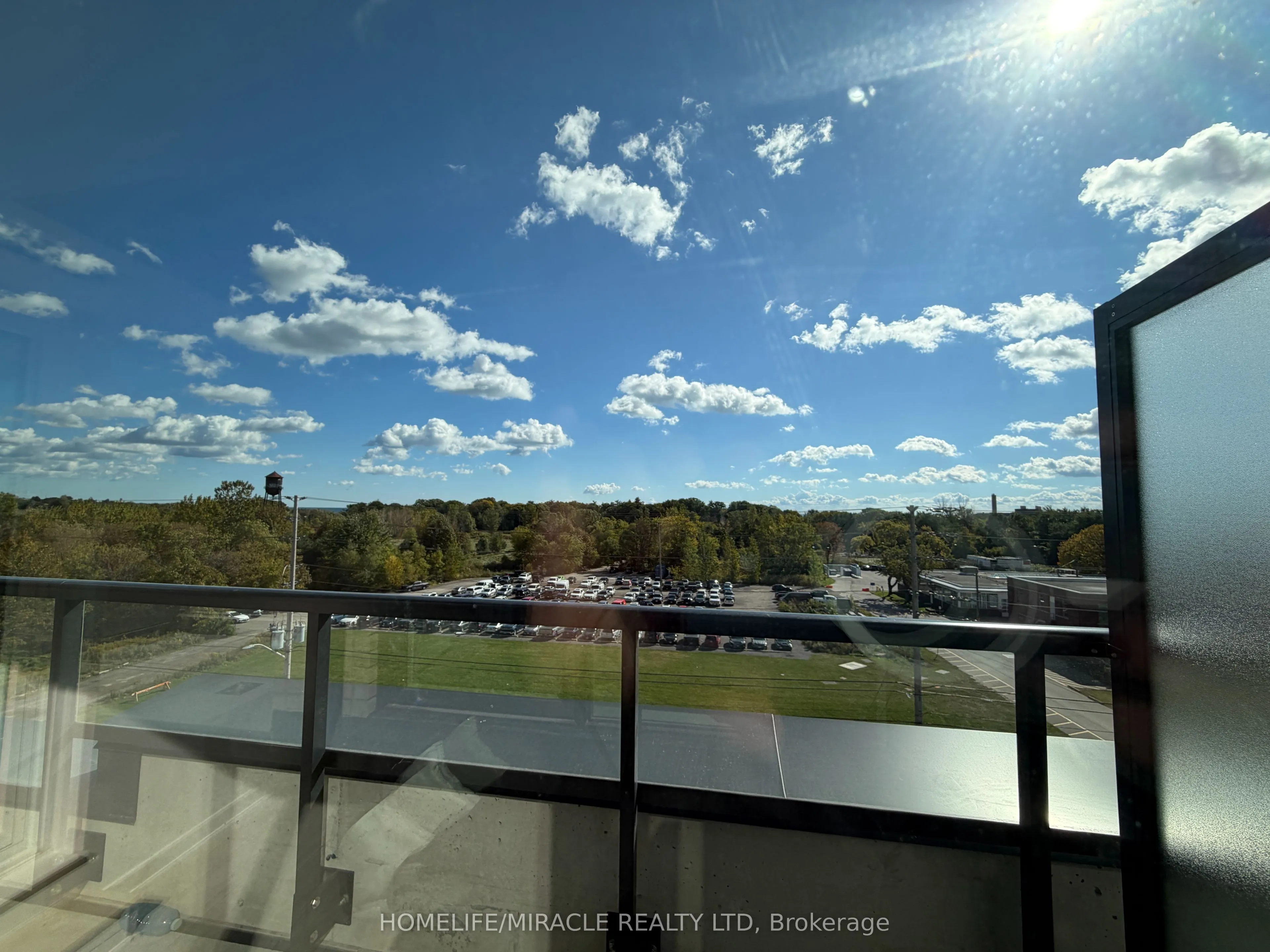 1381 Lakeshore Road E #523