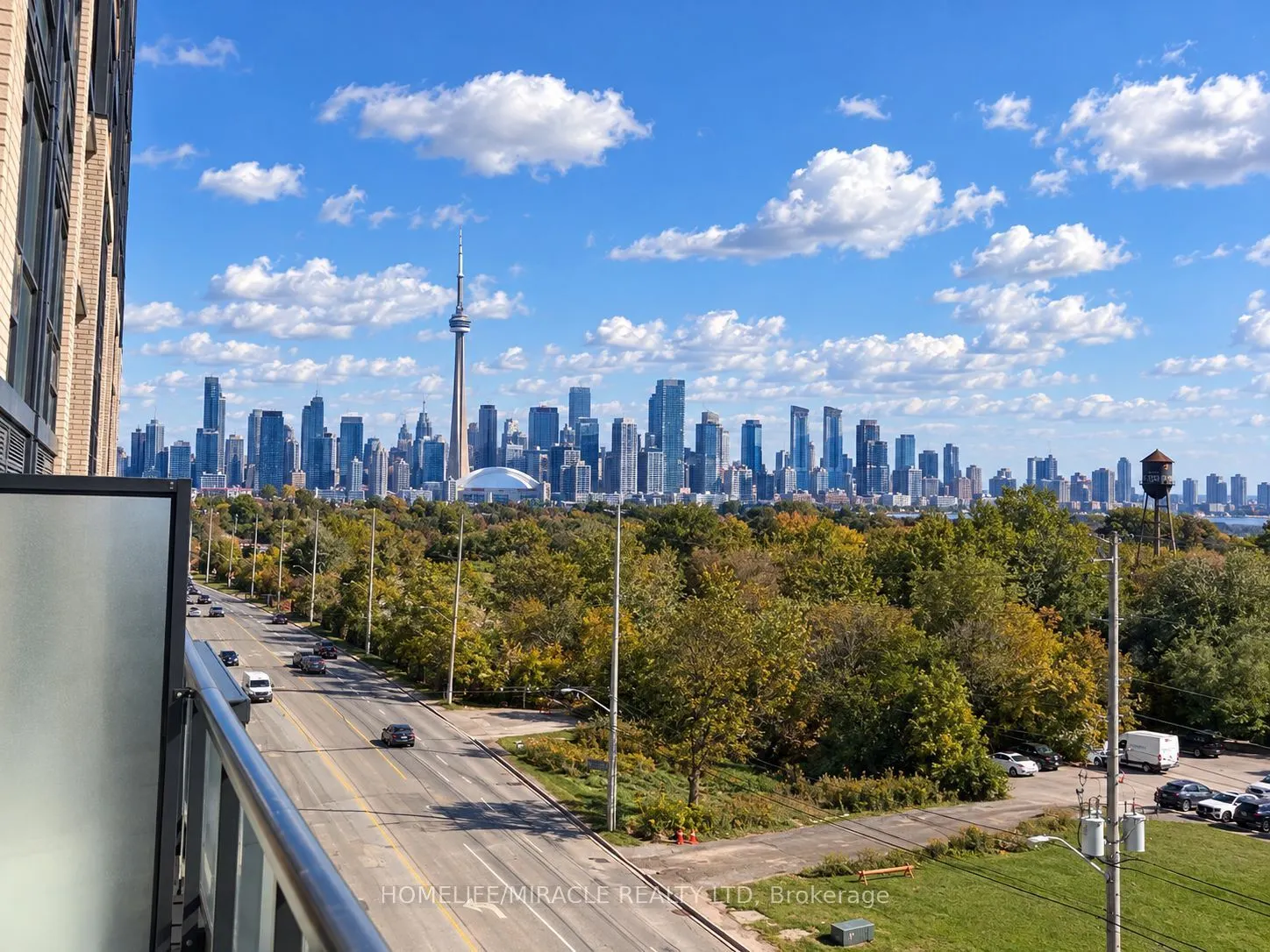 1381 Lakeshore Road E #523