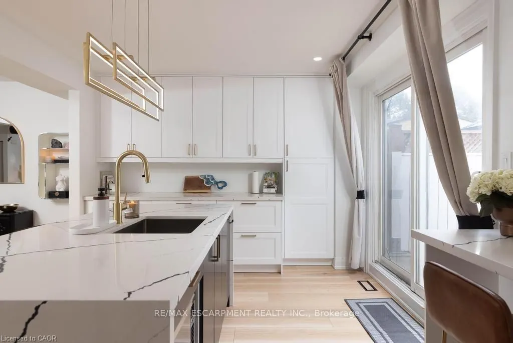 1422 GHENT Avenue #31