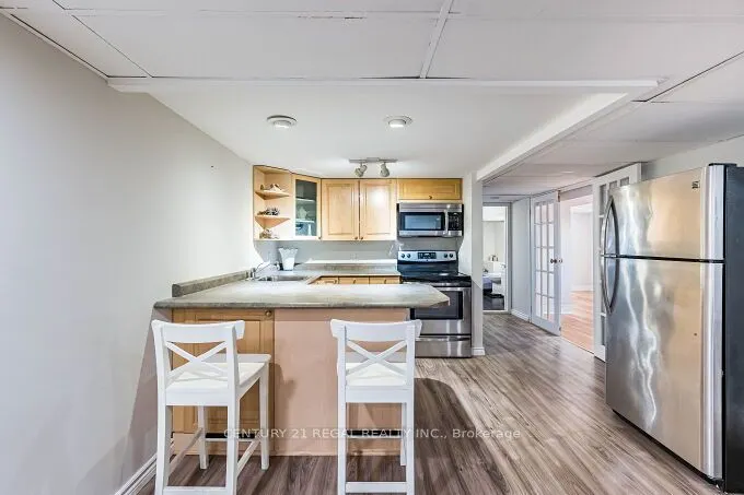 2 Alderbury Crescent