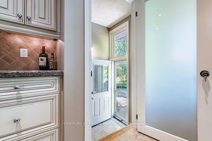 2 Alderbury Crescent