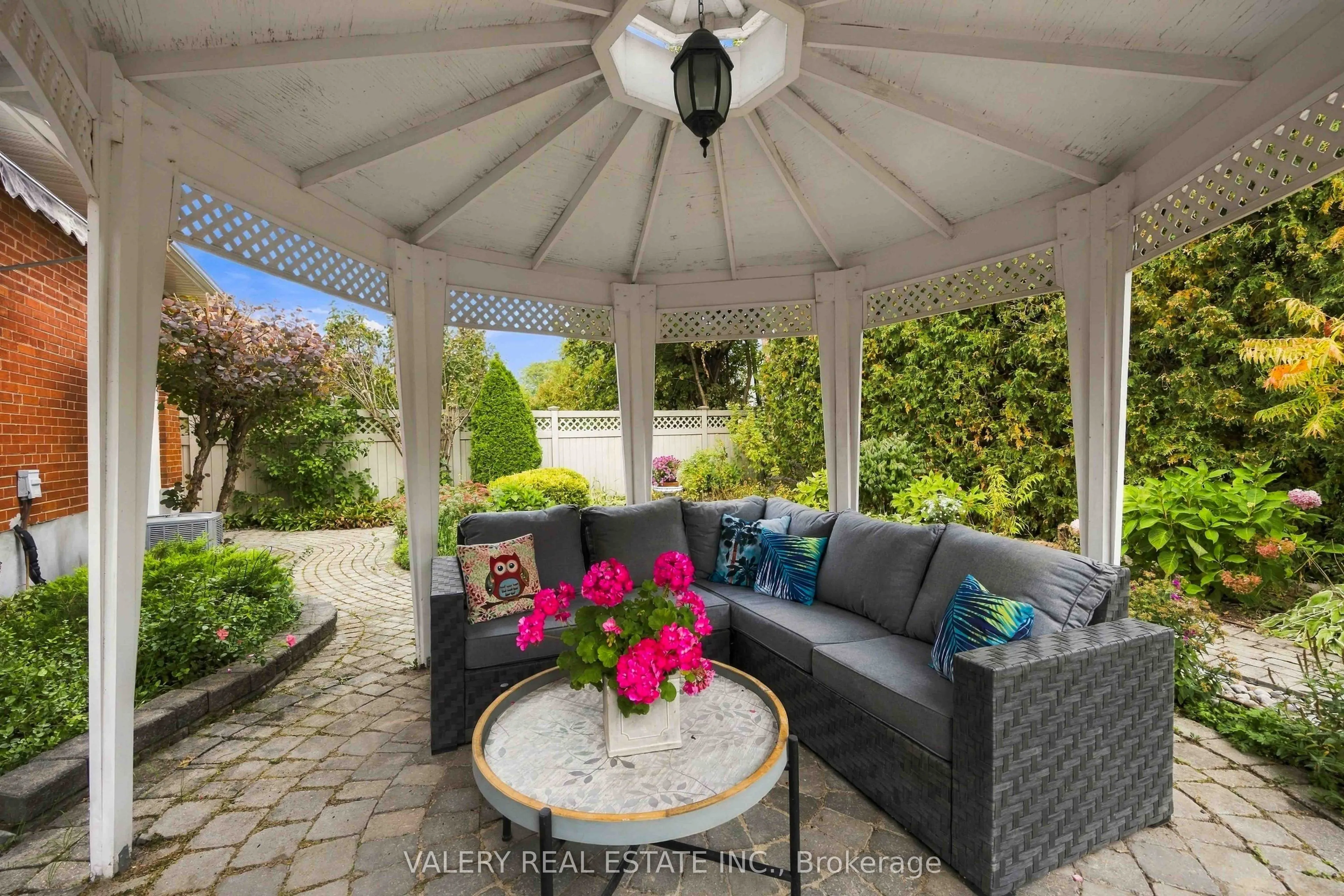 305 Renforth Drive