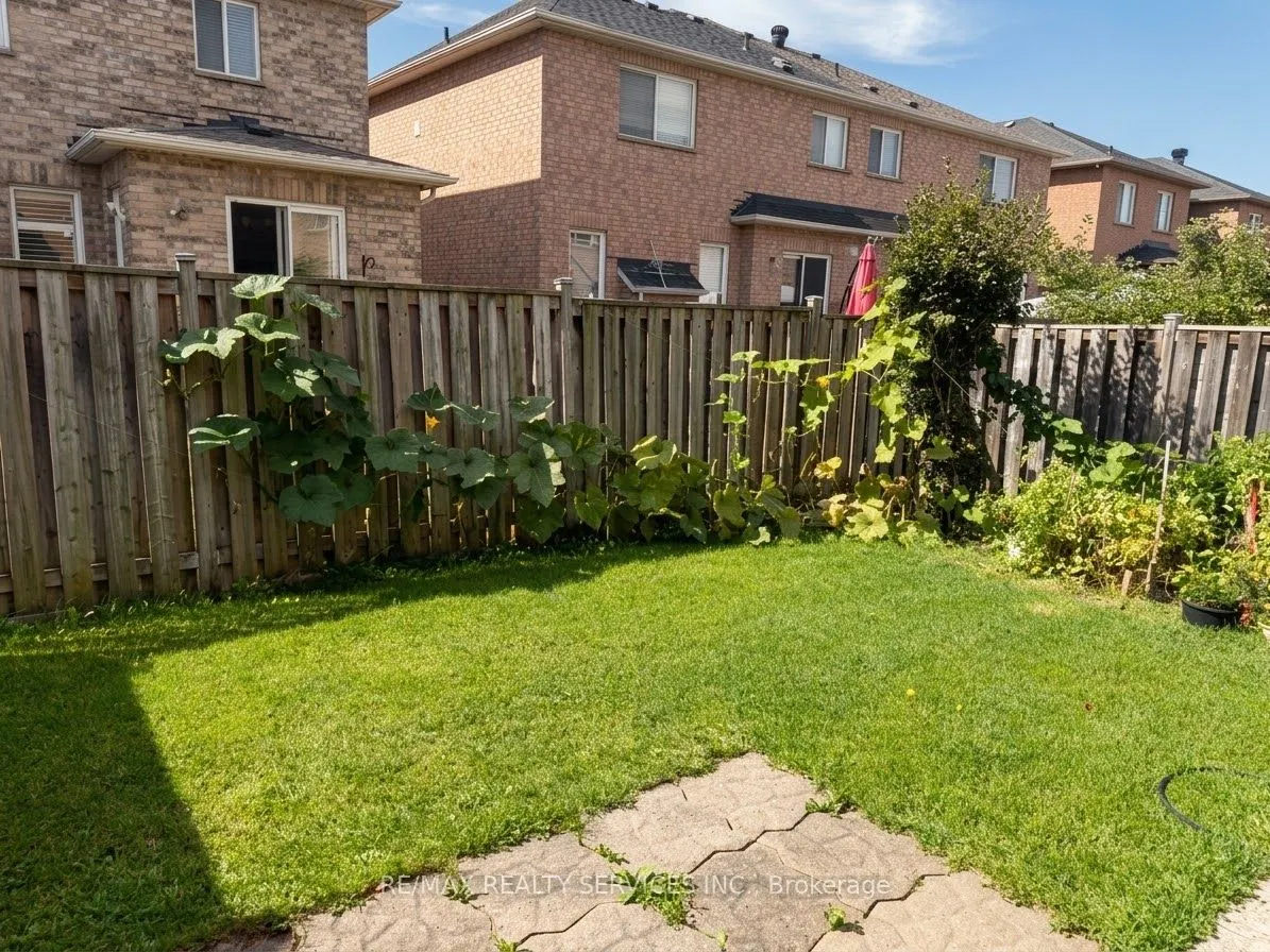 4 Butterchurn Road