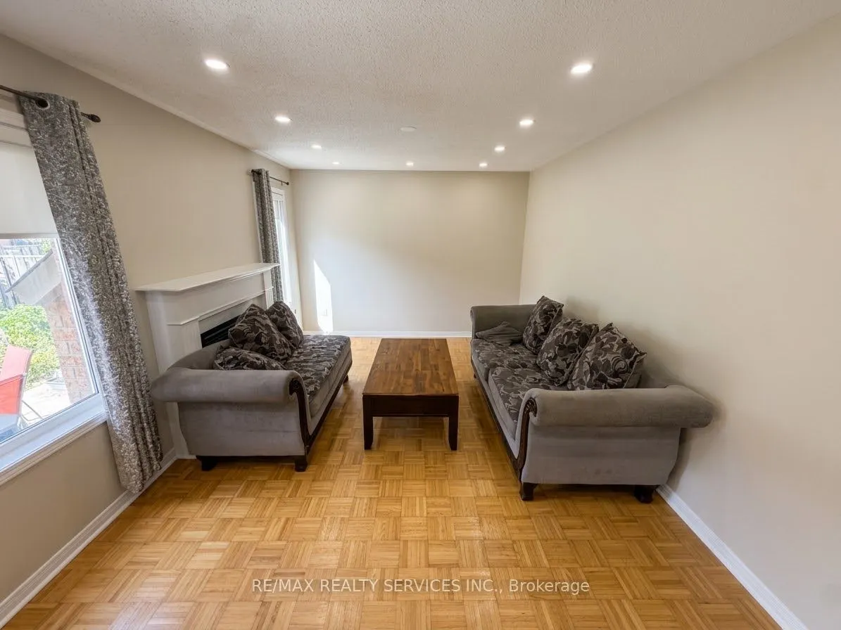 4 Butterchurn Road
