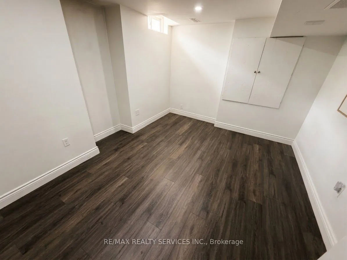 4 Butterchurn Road