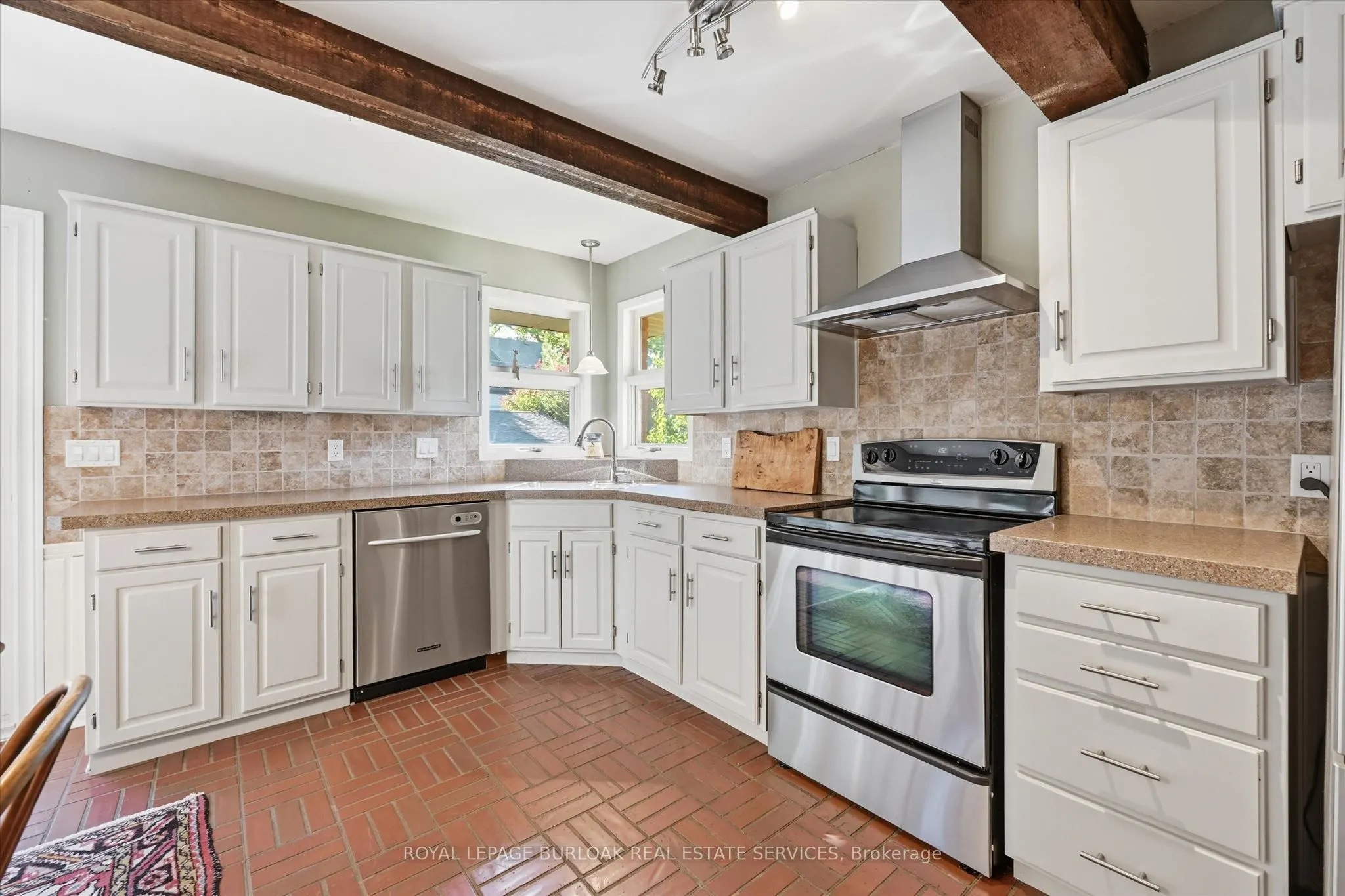 362 Oakwood Drive